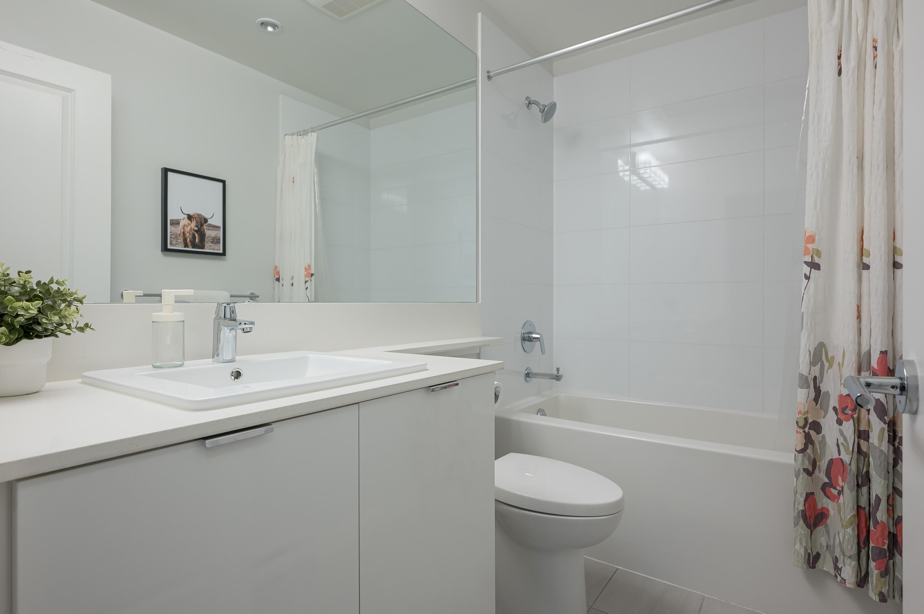 









8150


207

Street, A216,
Langley,




BC
V2Y 4J2

