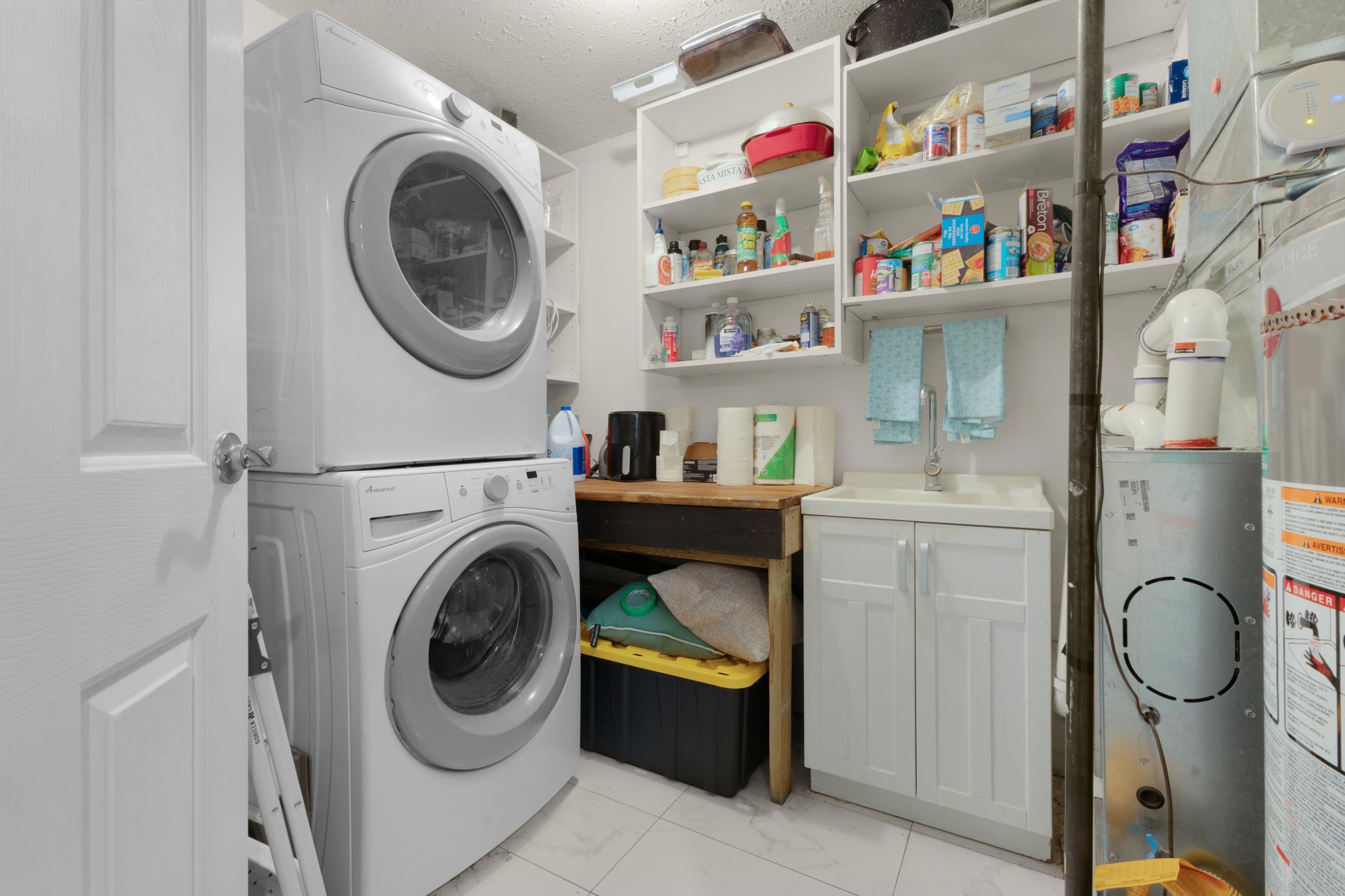 









13385


60

Avenue,
Surrey,




BC
V3X 2M1

