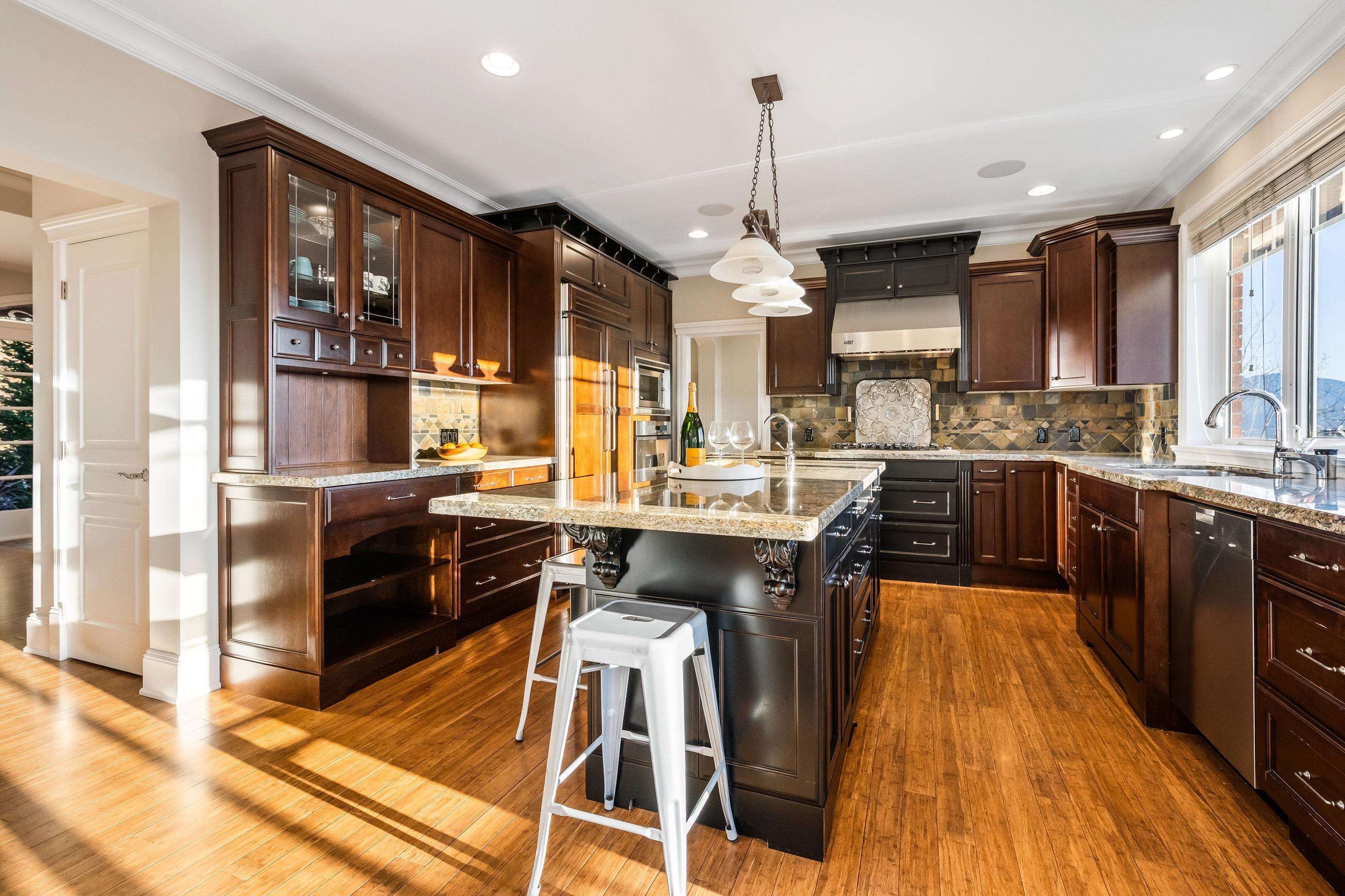 









2405


Cranberry

Court,
Abbotsford,




BC
V3G 2W8

