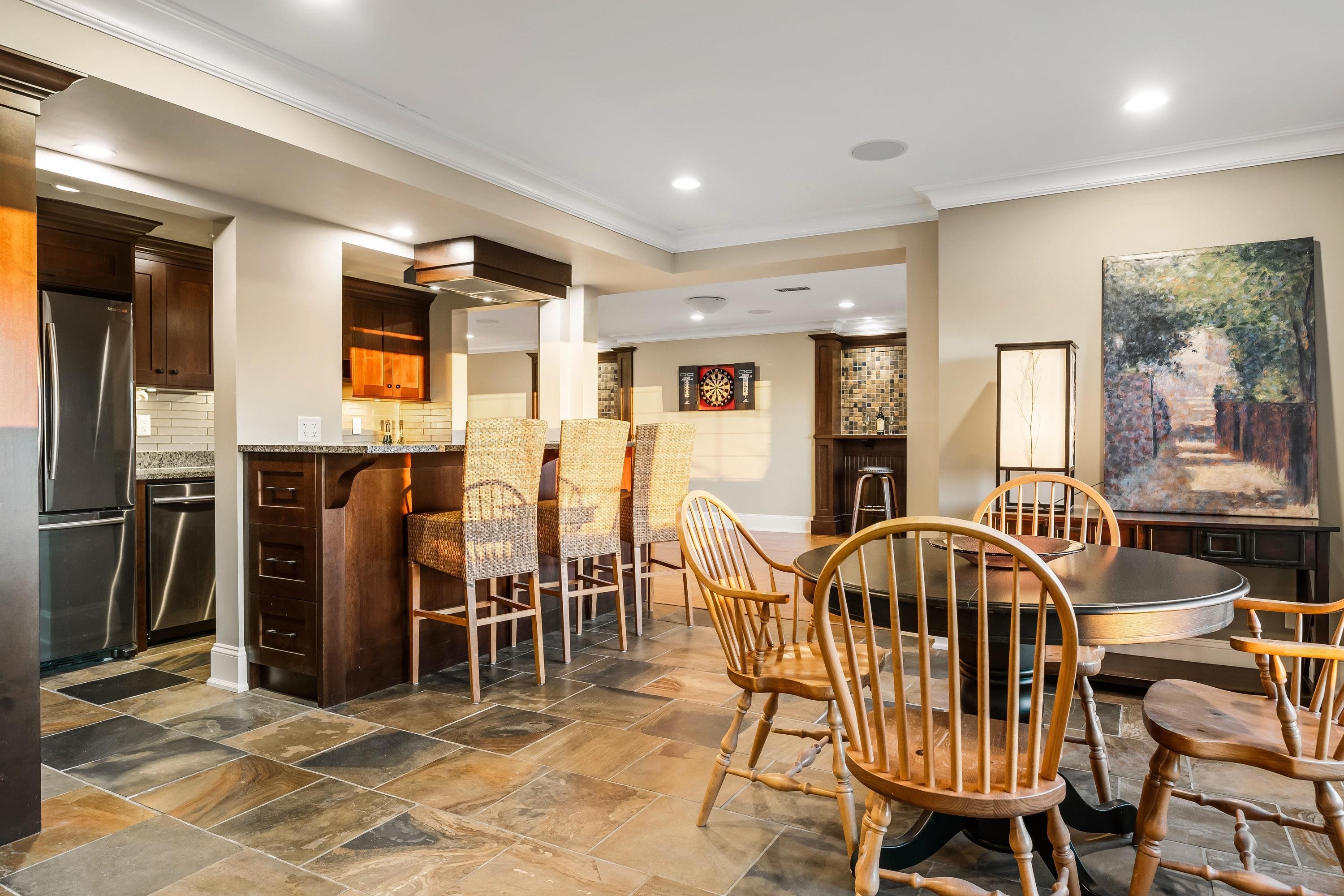 









2405


Cranberry

Court,
Abbotsford,




BC
V3G 2W8

