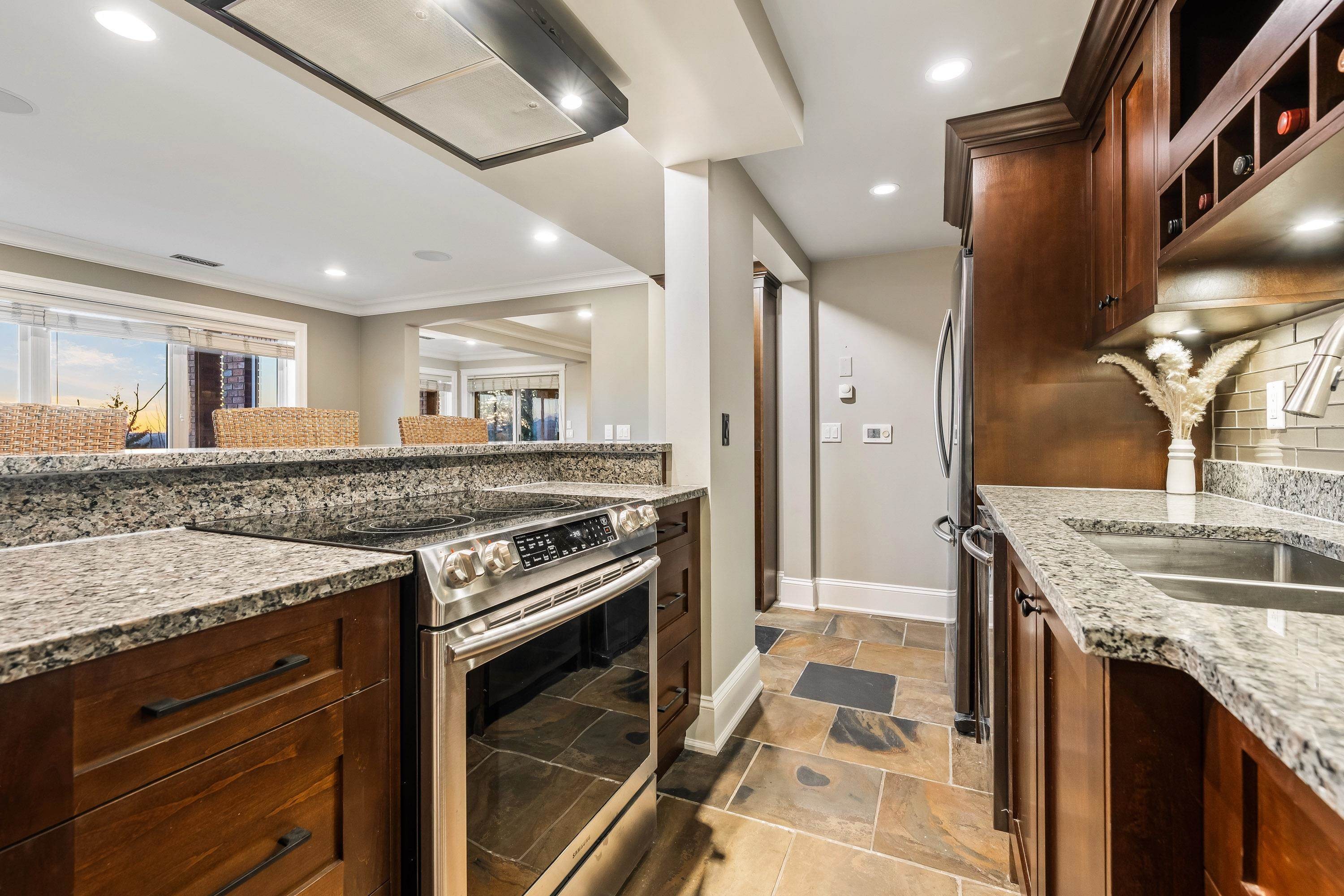 









2405


Cranberry

Court,
Abbotsford,




BC
V3G 2W8

