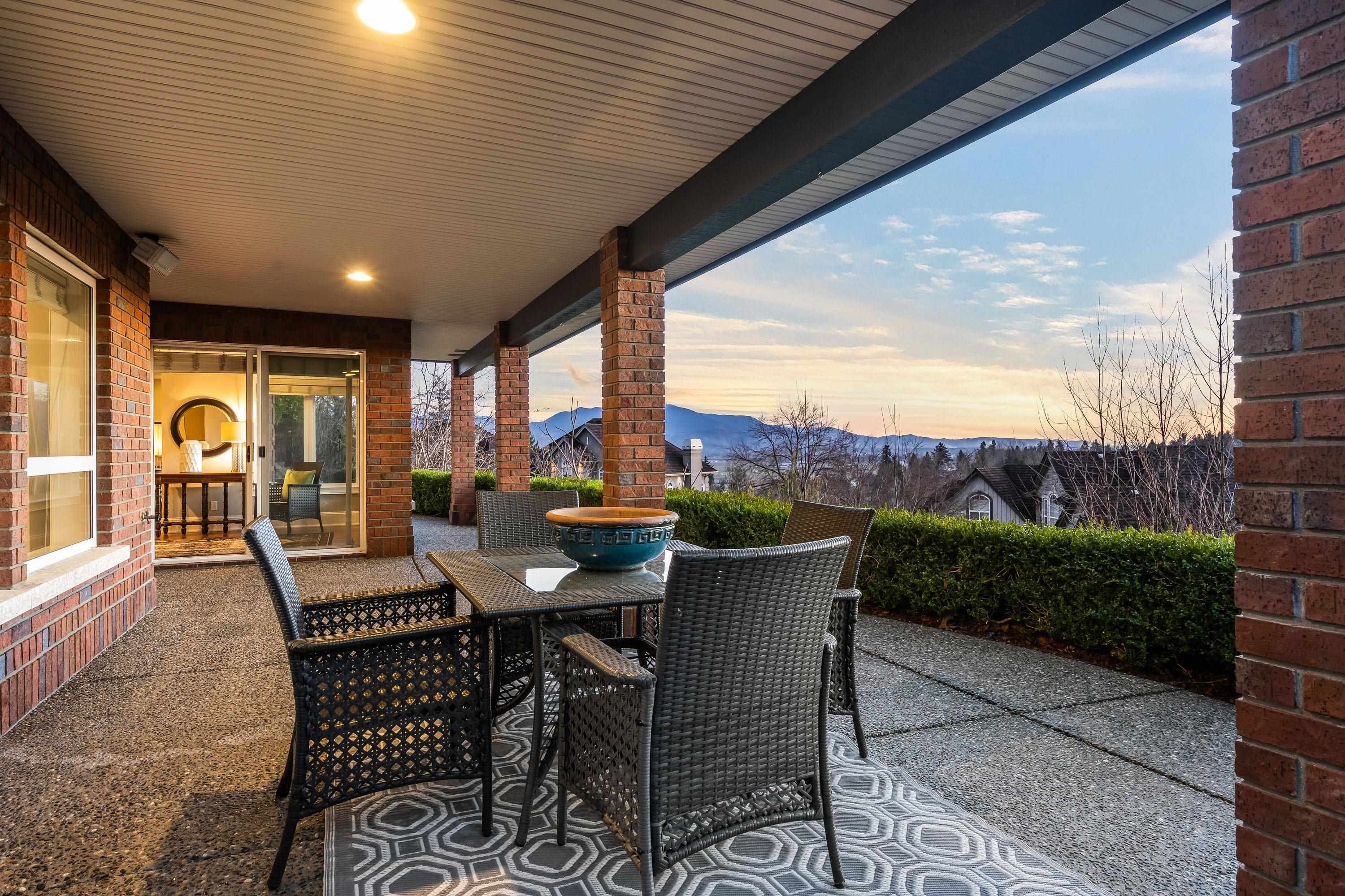 









2405


Cranberry

Court,
Abbotsford,




BC
V3G 2W8

