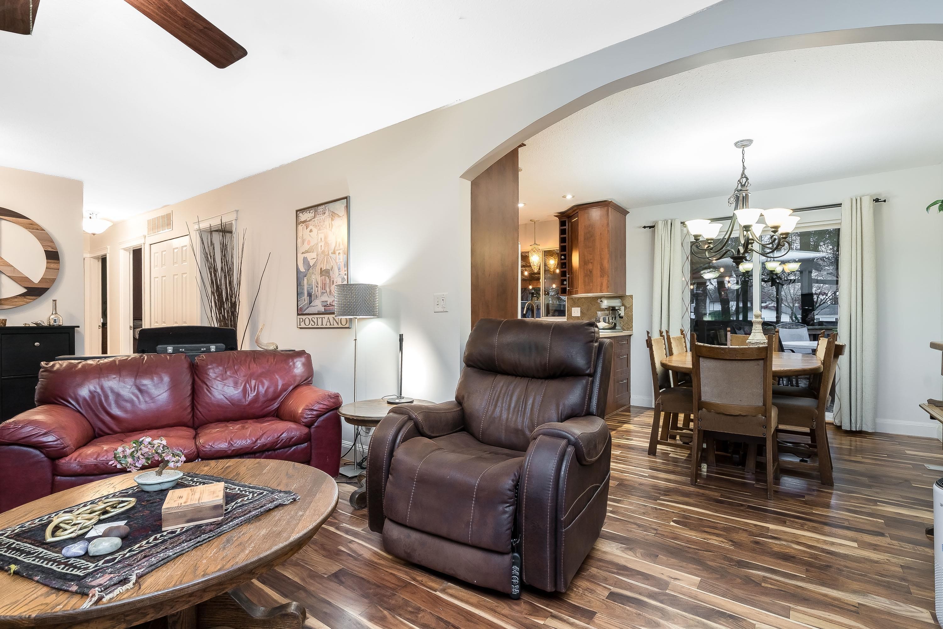 









32306


Marshall

Road,
Abbotsford,




BC
V2T 1A4

