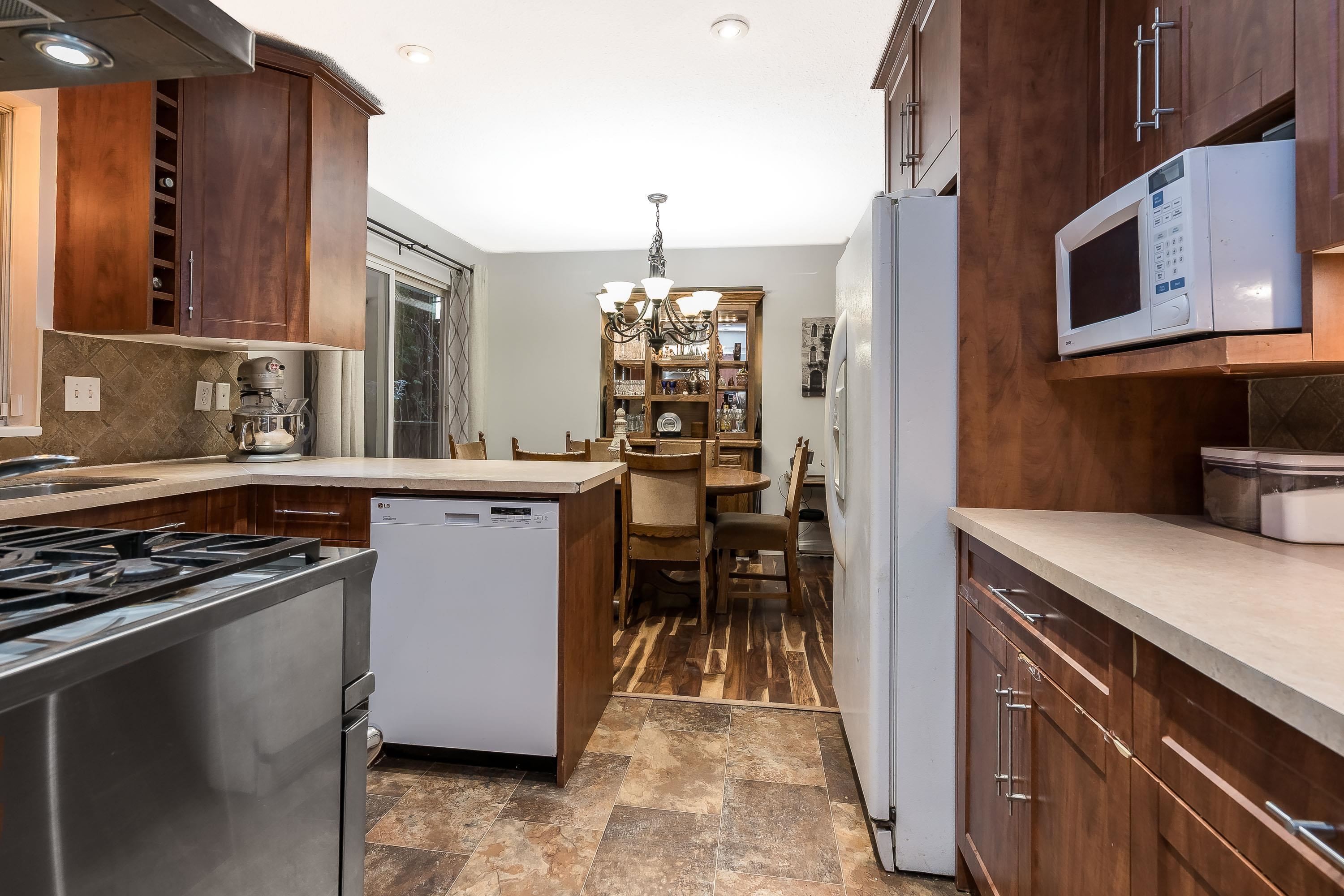 









32306


Marshall

Road,
Abbotsford,




BC
V2T 1A4

