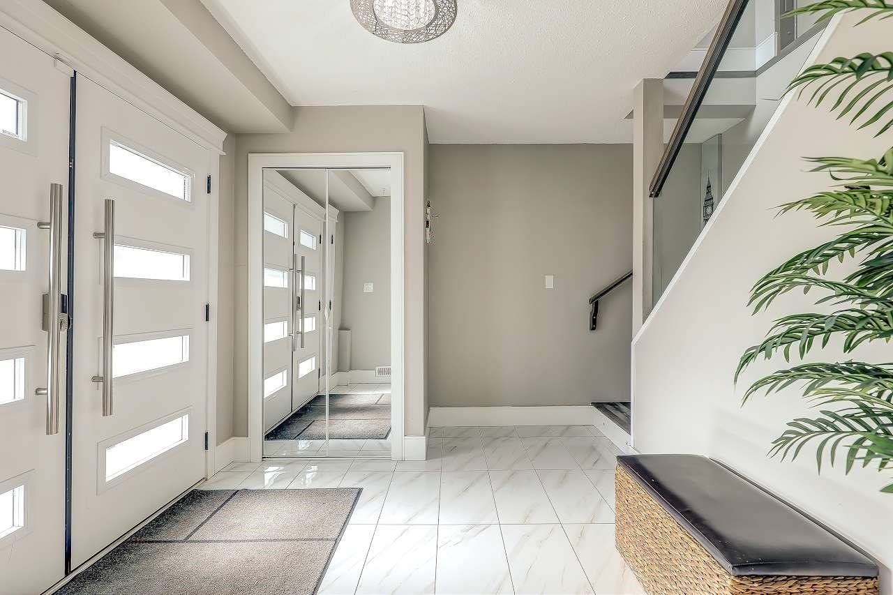 









11467


87

Avenue,
Delta,




BC
V4C 2Z6

