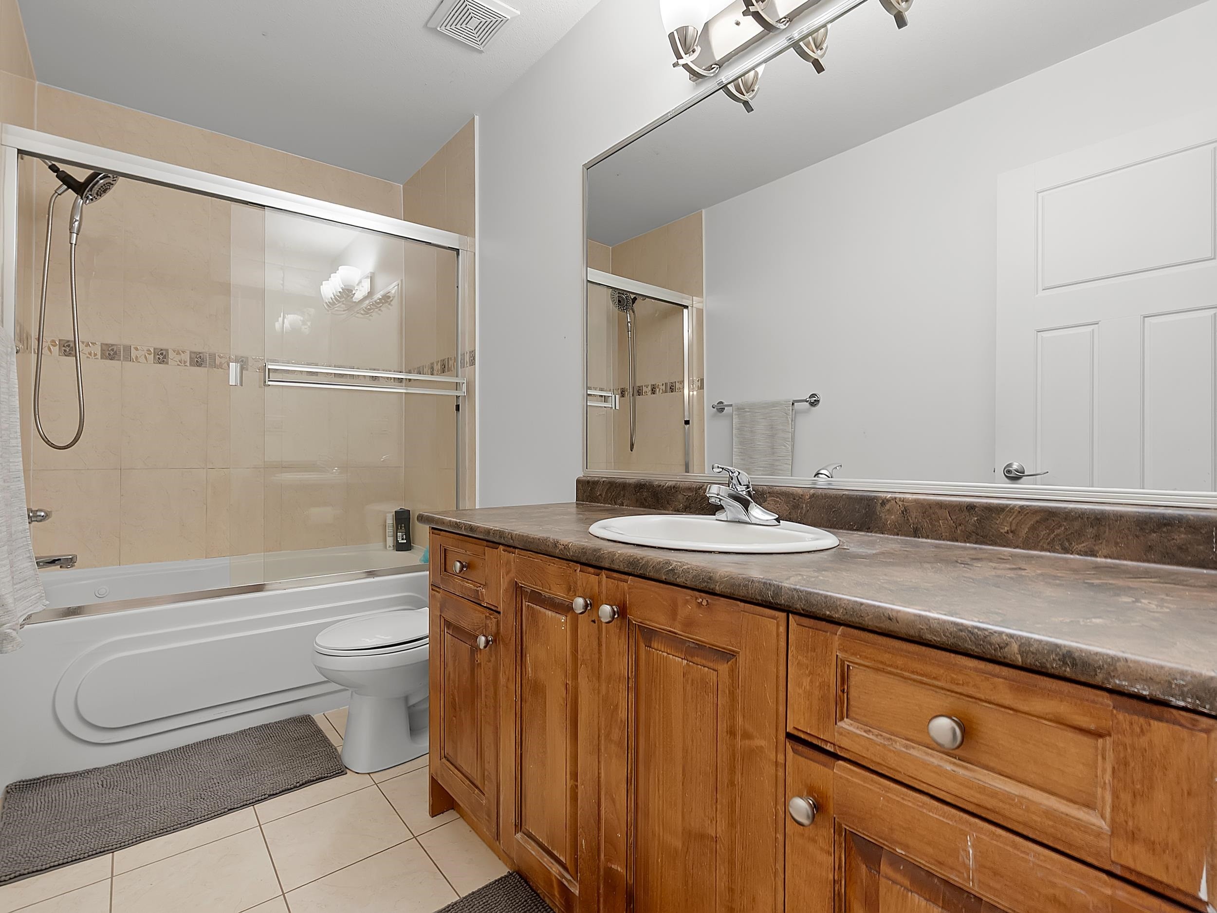 









7908


117

Street,
Delta,




BC
V4C 6A5

