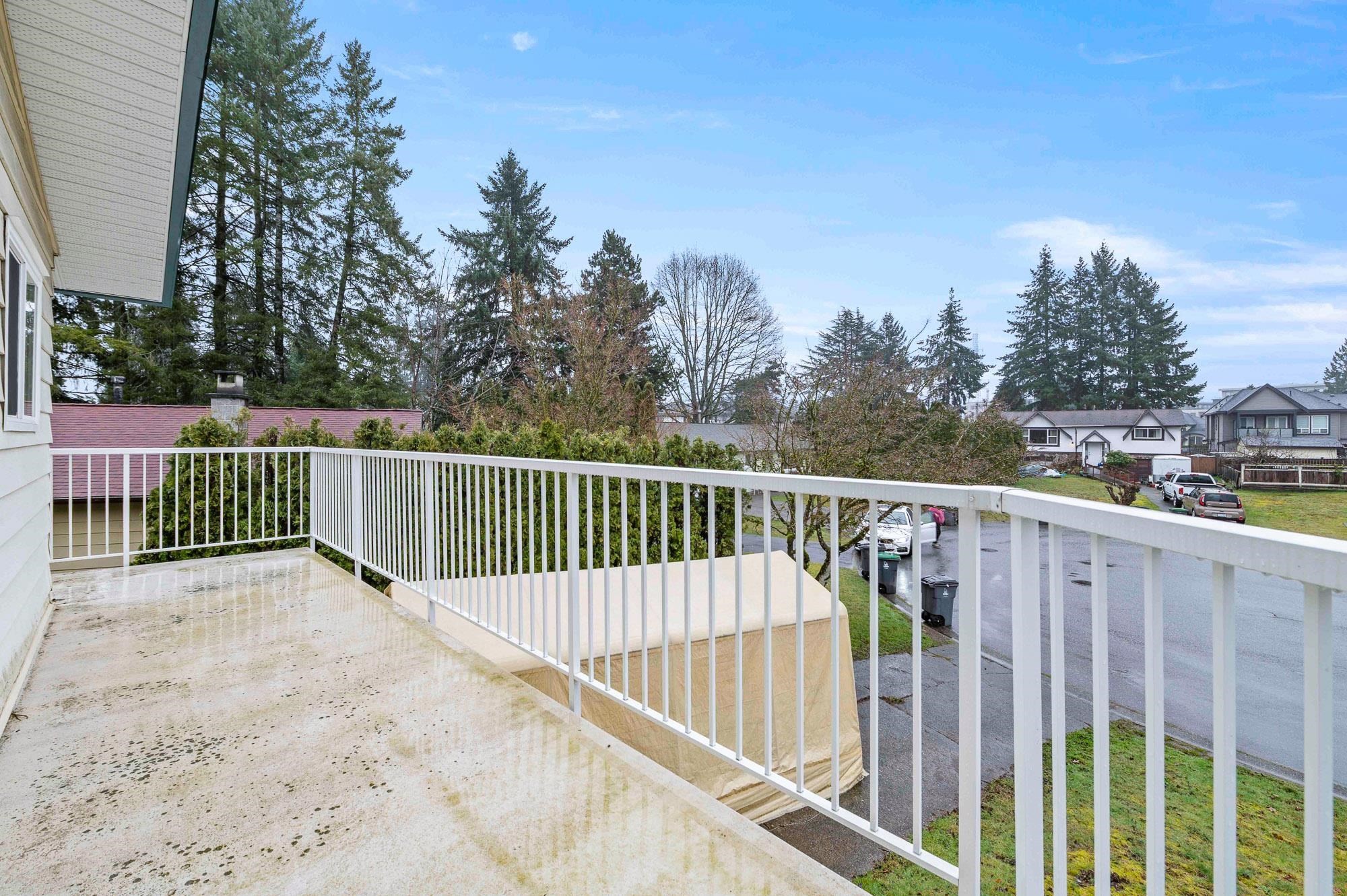 









8625


Margate

Place,
Surrey,




BC
V3S 5B3

