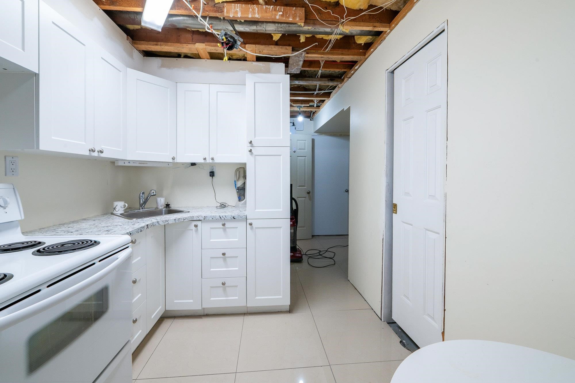 









8625


Margate

Place,
Surrey,




BC
V3S 5B3

