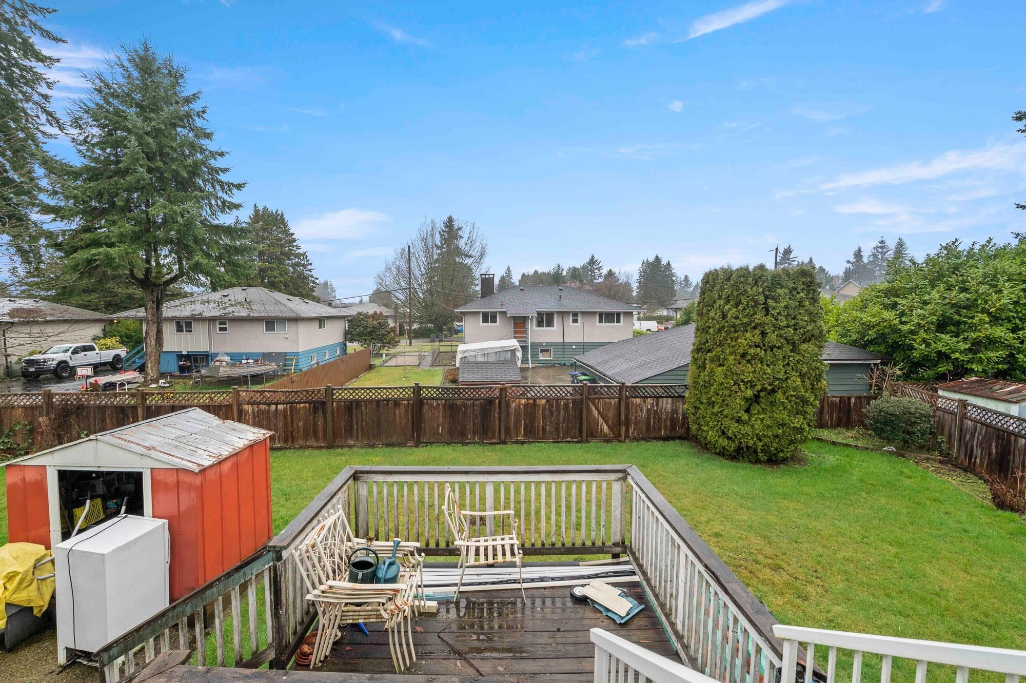 









8625


Margate

Place,
Surrey,




BC
V3S 5B3

