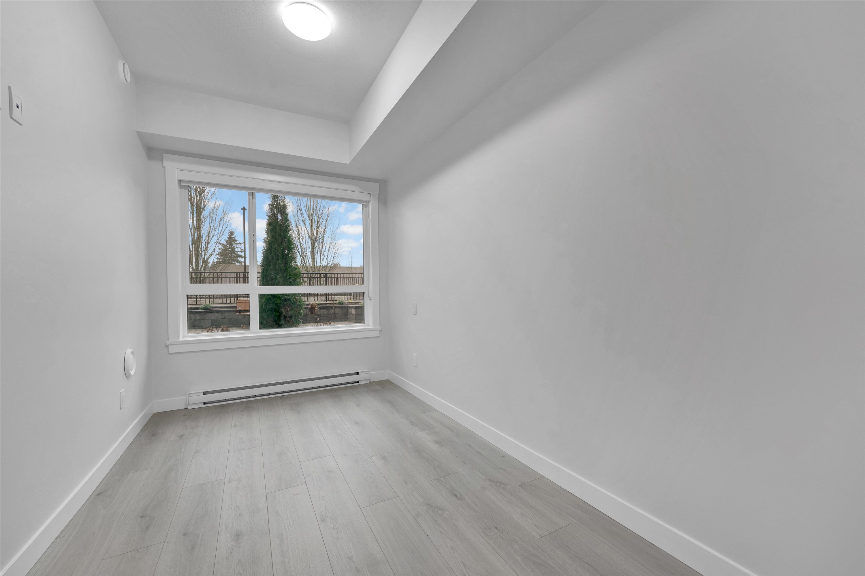 









33886


Pine

Street, 100,
Abbotsford,




BC
V2S 0N9


