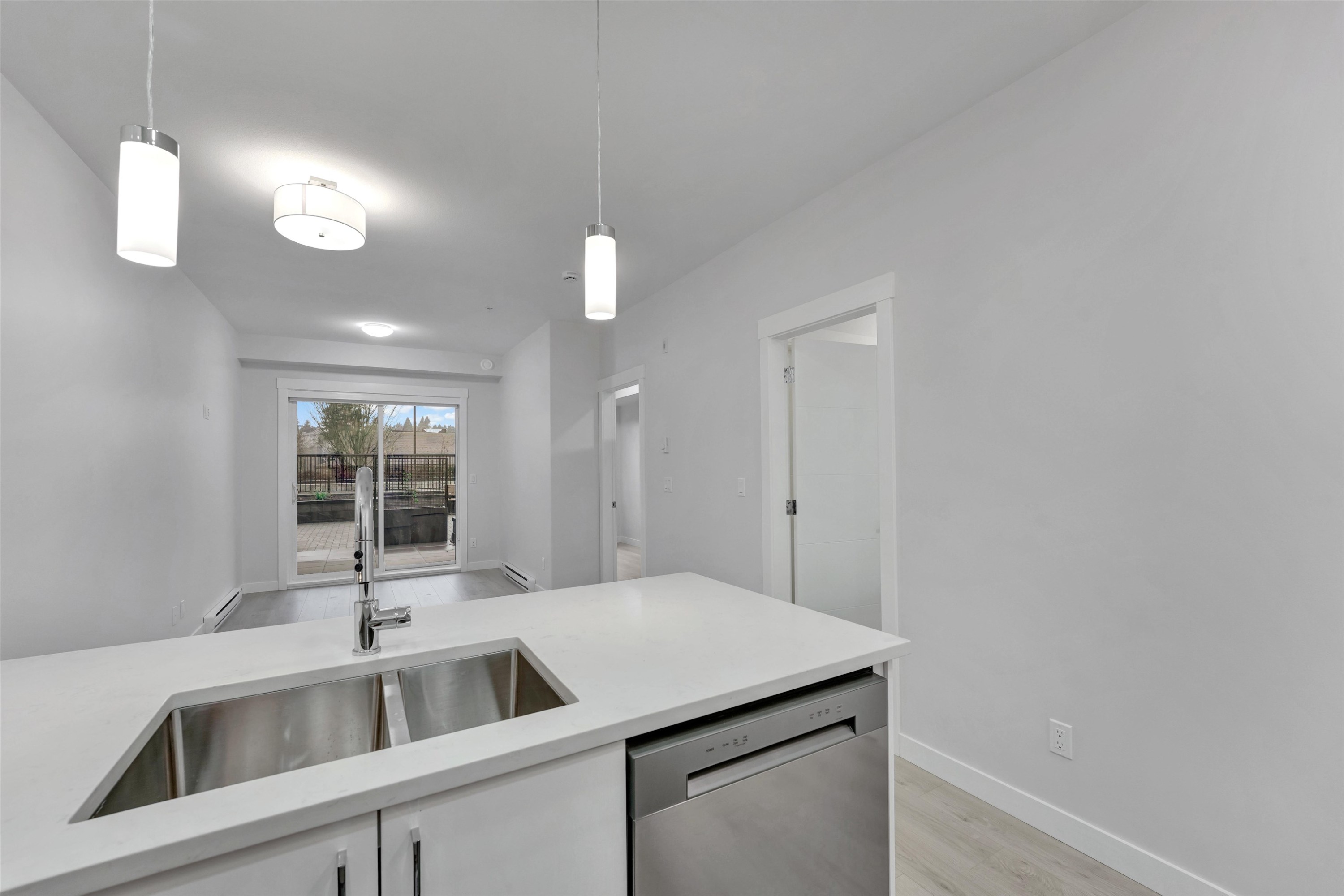 









33886


Pine

Street, 100,
Abbotsford,




BC
V2S 0N9

