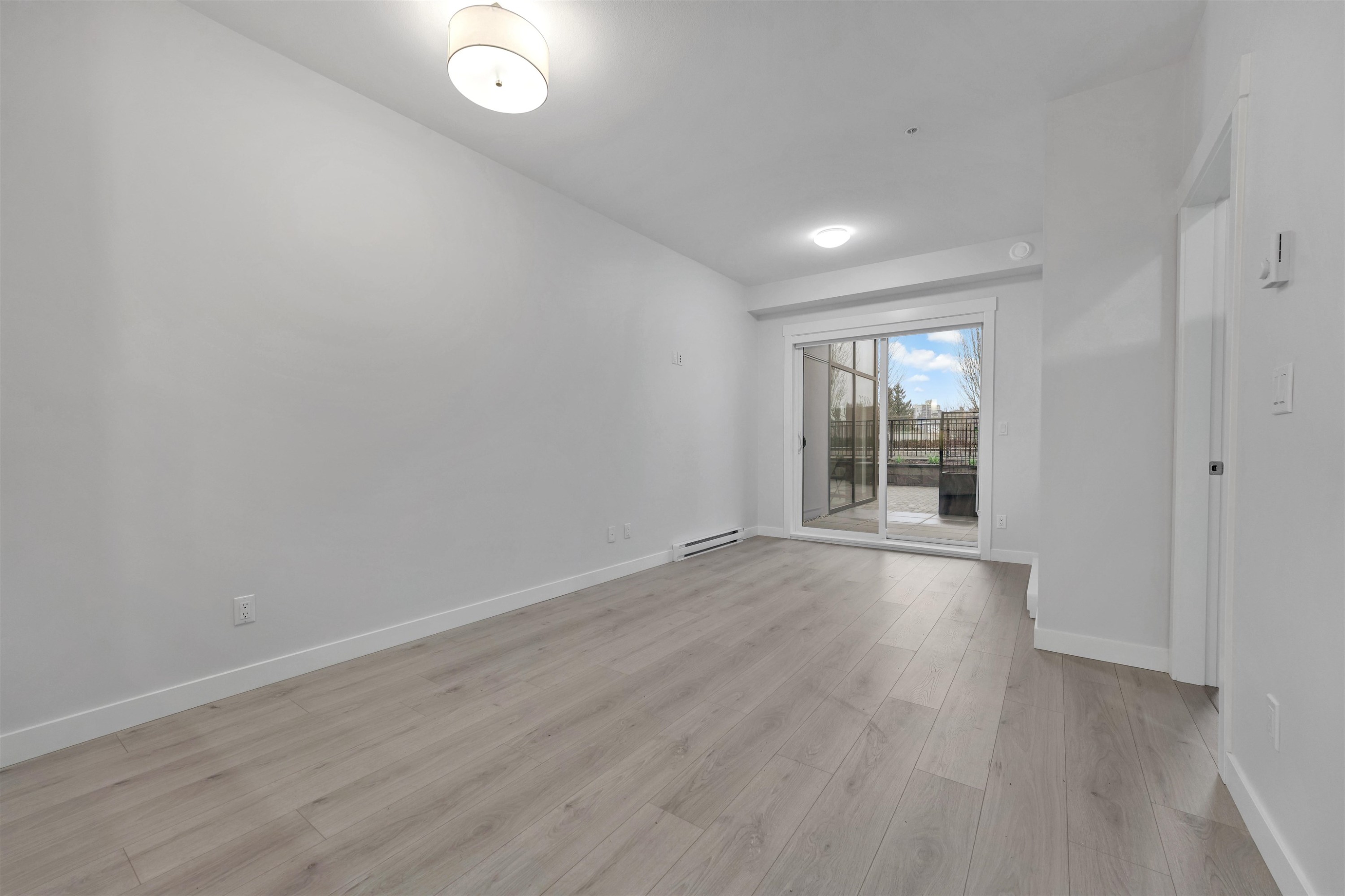 









33886


Pine

Street, 100,
Abbotsford,




BC
V2S 0N9

