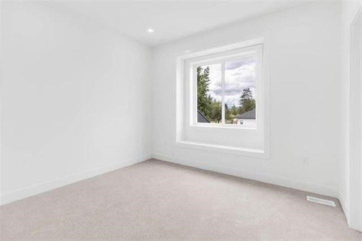 









19415


70

Avenue,
Surrey,




BC
V4N 1N2

