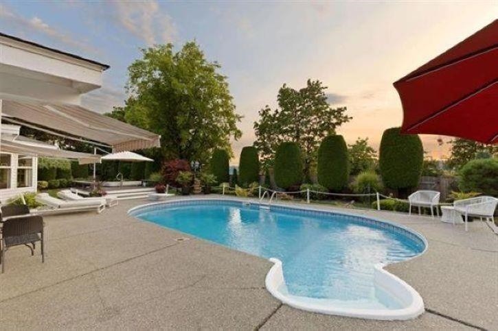 









18244


54

Avenue,
Surrey,




BC
V3S 7Z1

