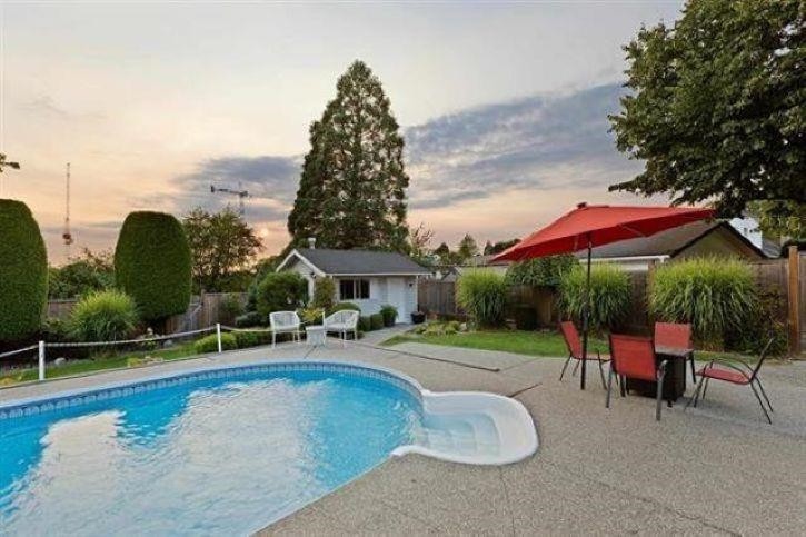 









18244


54

Avenue,
Surrey,




BC
V3S 7Z1

