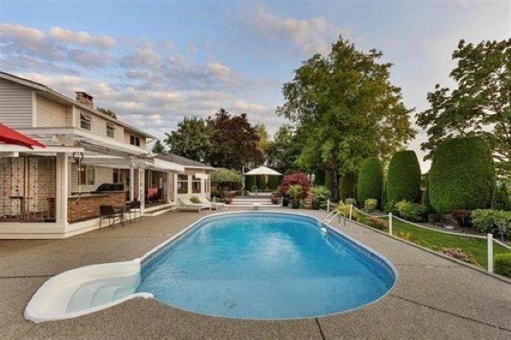 









18244


54

Avenue,
Surrey,




BC
V3S 7Z1

