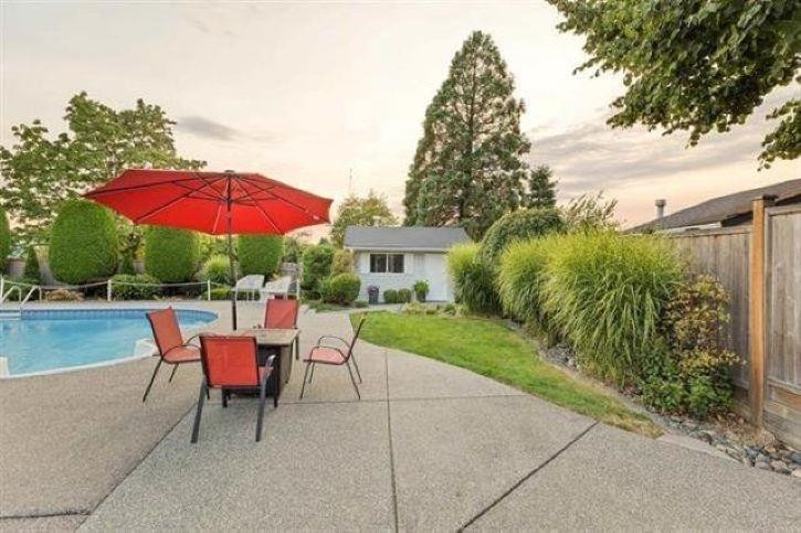 









18244


54

Avenue,
Surrey,




BC
V3S 7Z1

