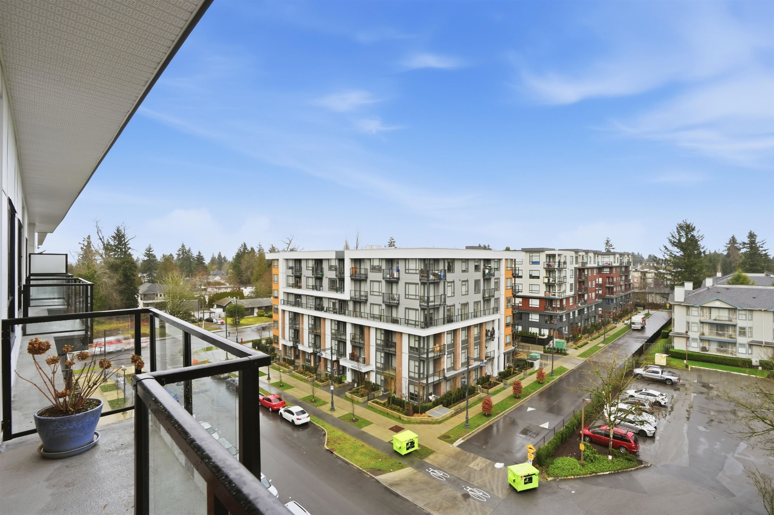 









10777


138

Street, 604,
Surrey,




BC
V3T 0T5

