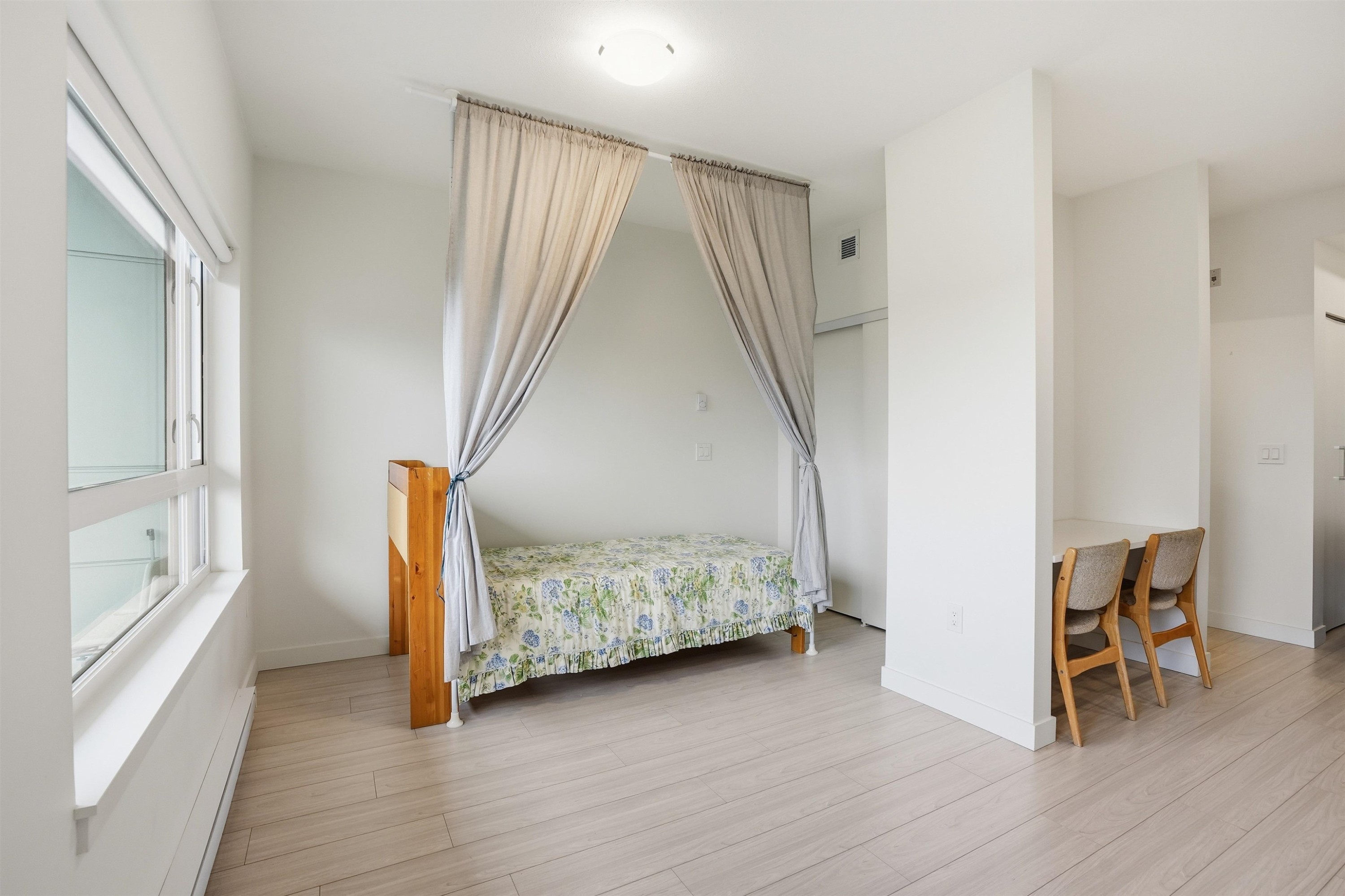 









10777


138

Street, 604,
Surrey,




BC
V3T 0T5


