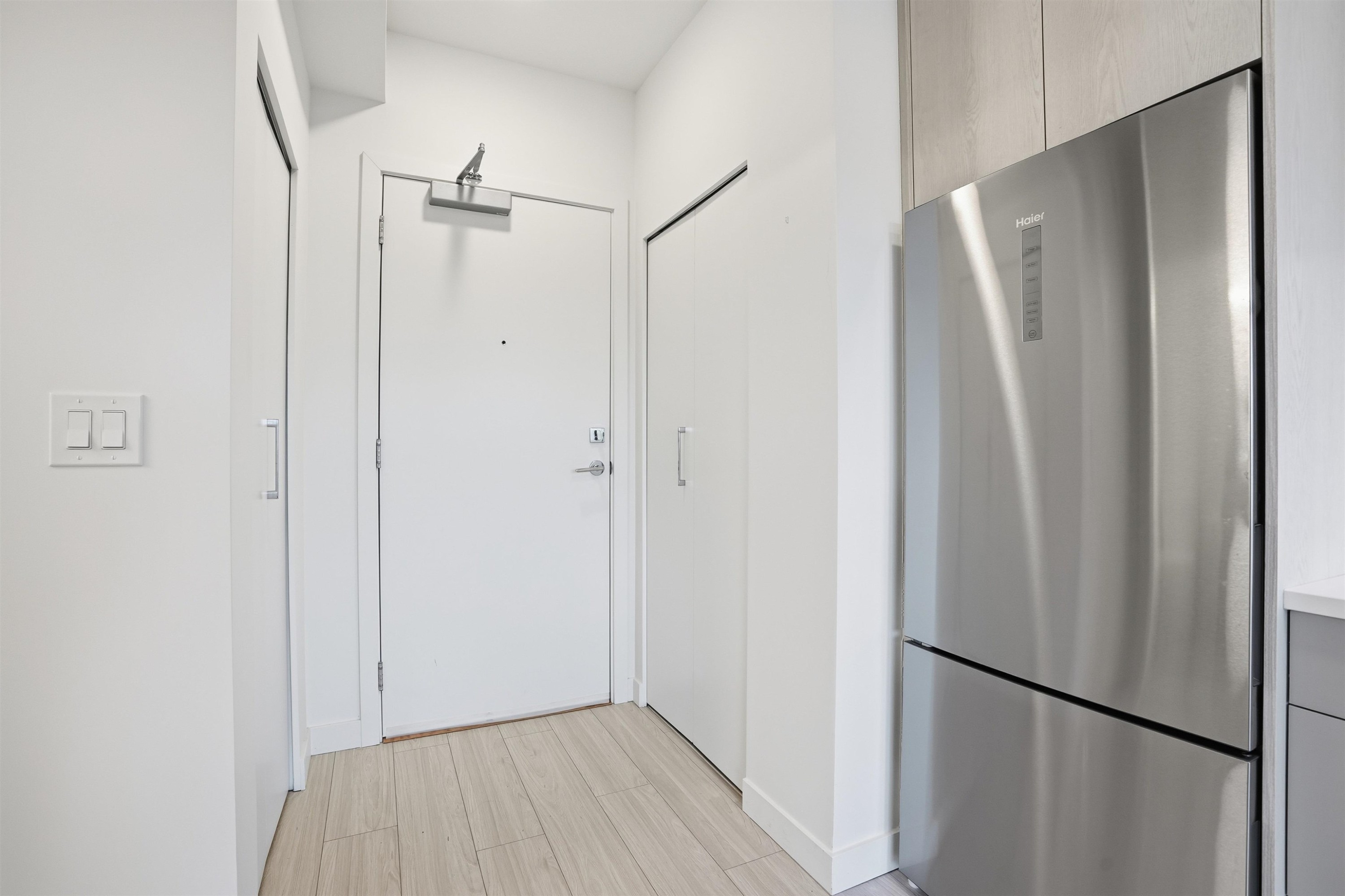 









10777


138

Street, 604,
Surrey,




BC
V3T 0T5

