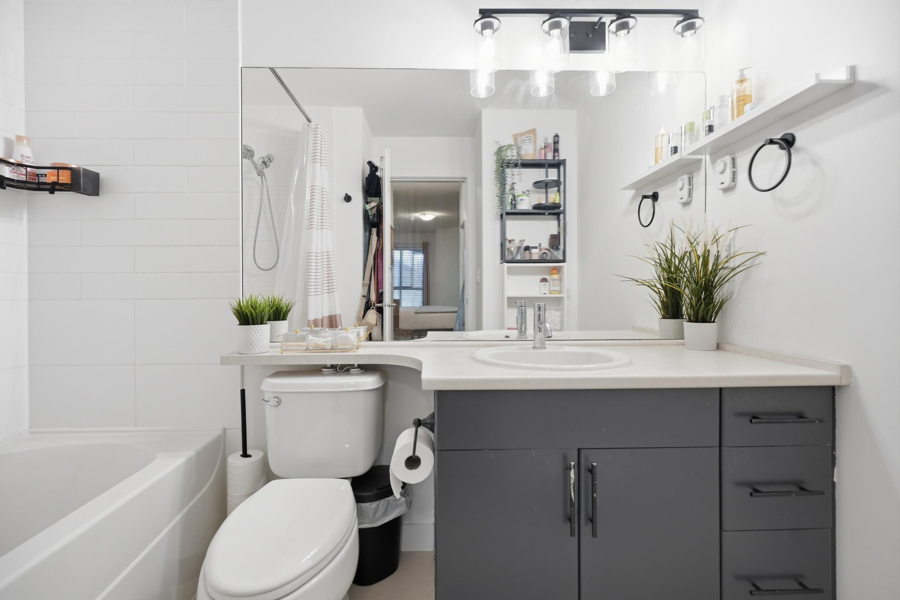 









8929


202

Street, A403,
Langley,




BC
V1M 0B4

