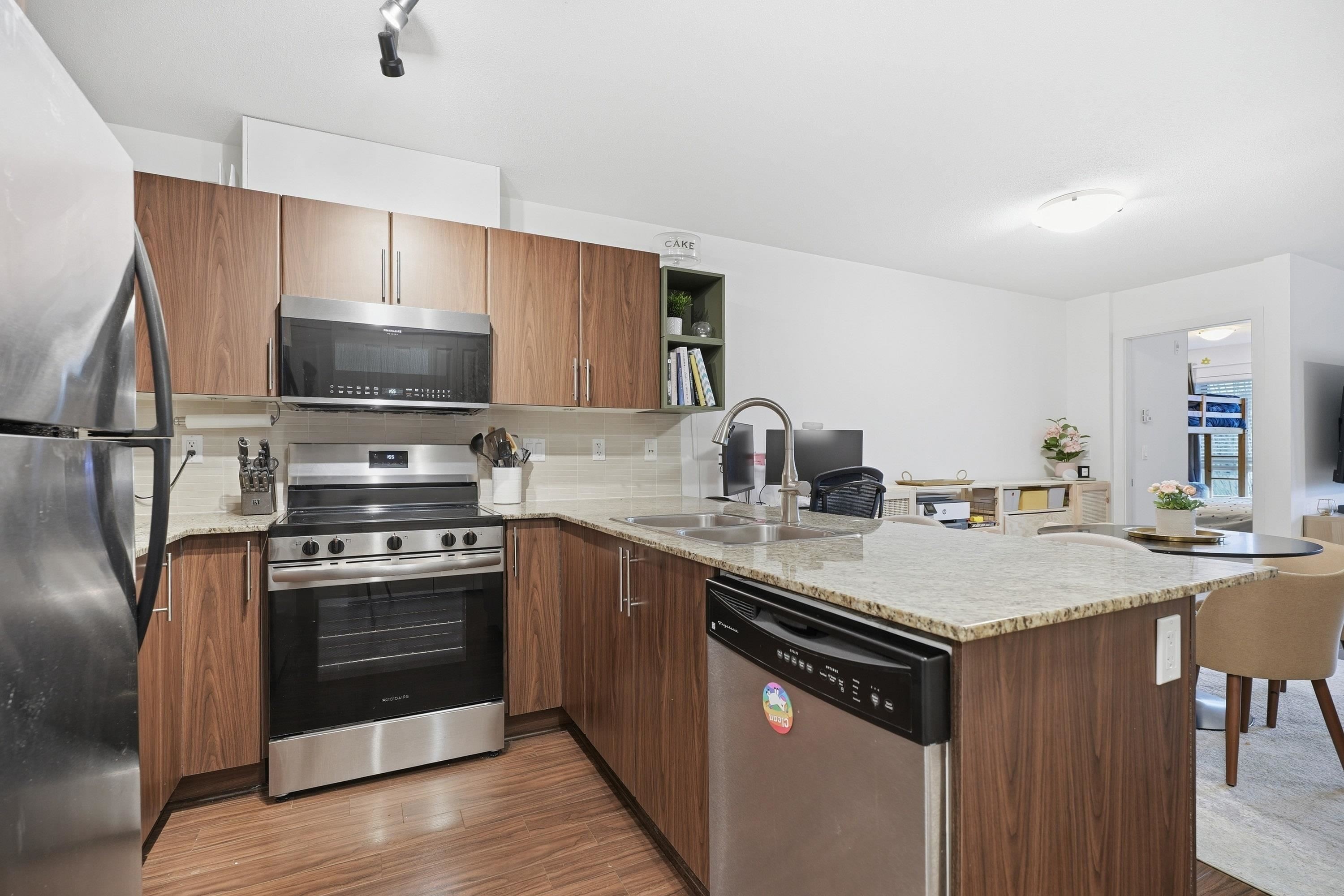 









8929


202

Street, A403,
Langley,




BC
V1M 0B4

