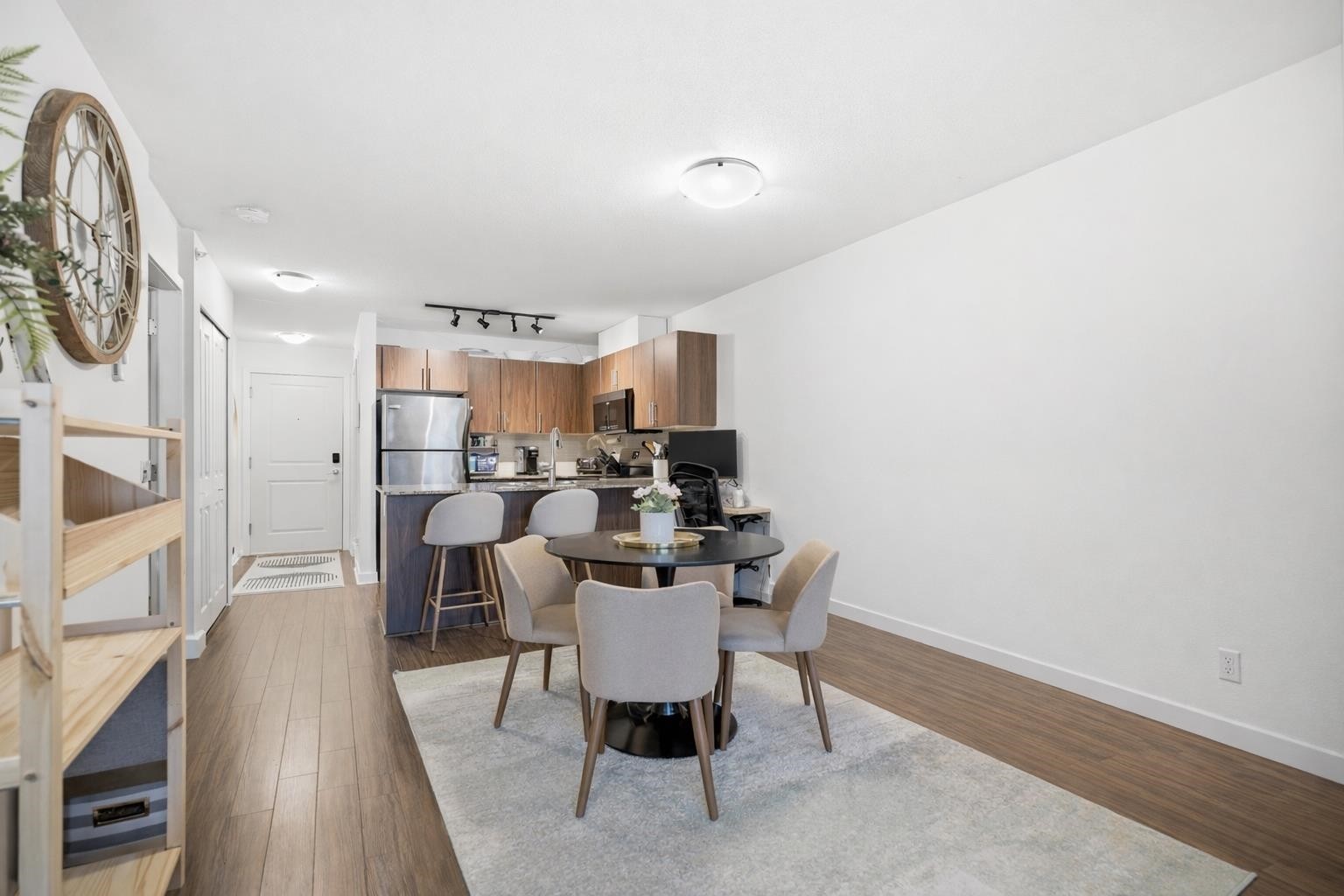 









8929


202

Street, A403,
Langley,




BC
V1M 0B4

