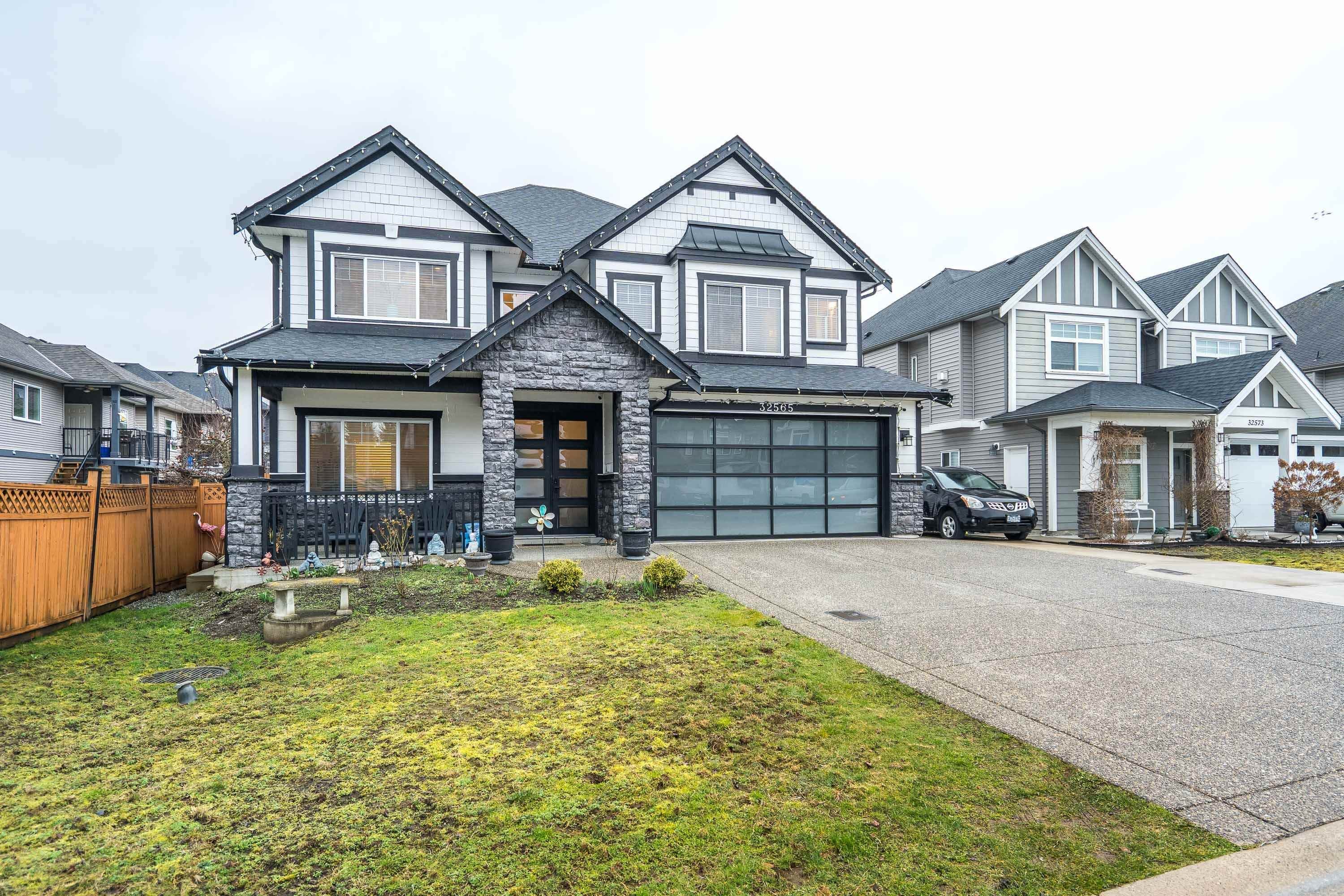 









32565


Salsbury

Avenue,
Mission,




BC
V4S 1M3

