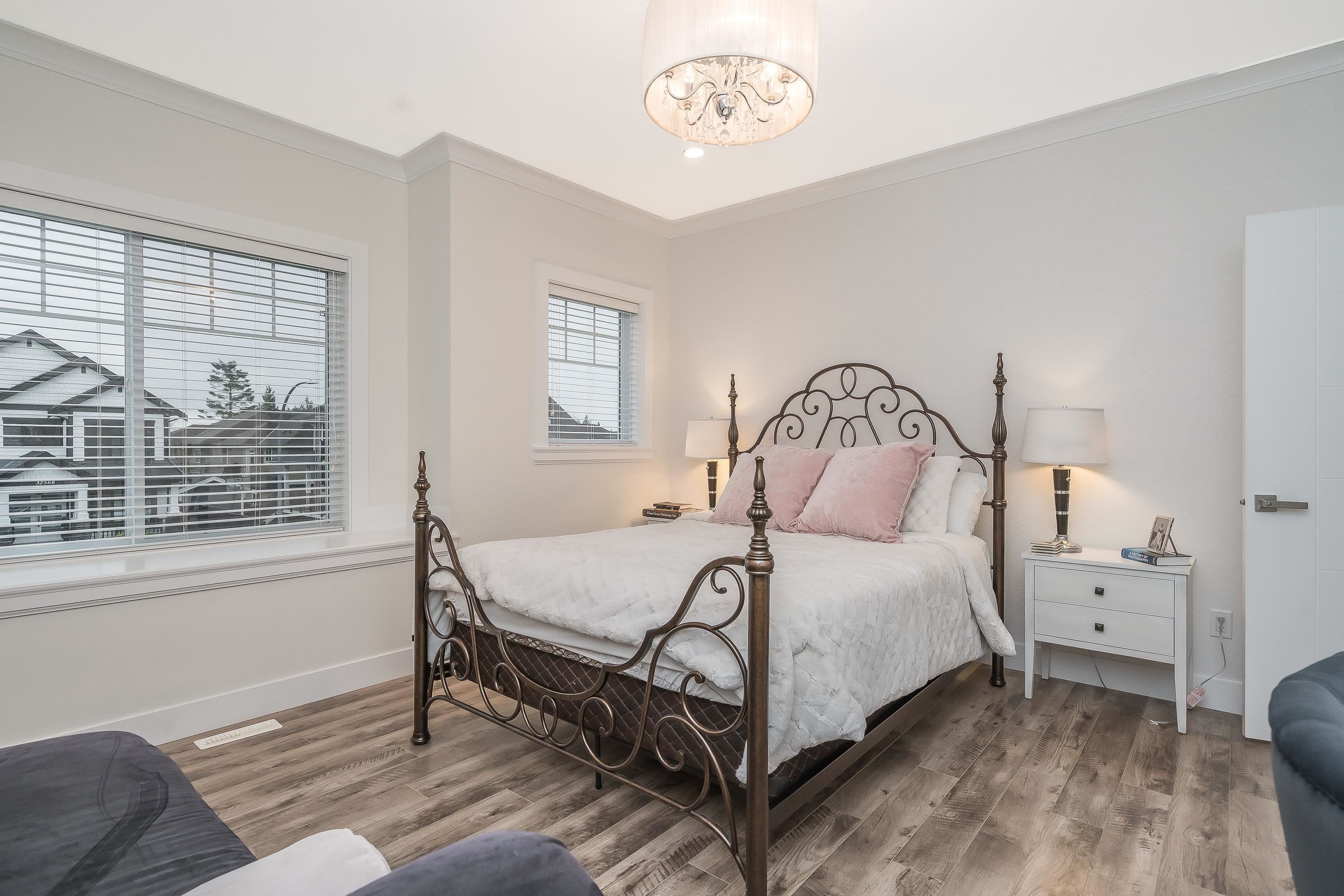 









32565


Salsbury

Avenue,
Mission,




BC
V4S 1M3

