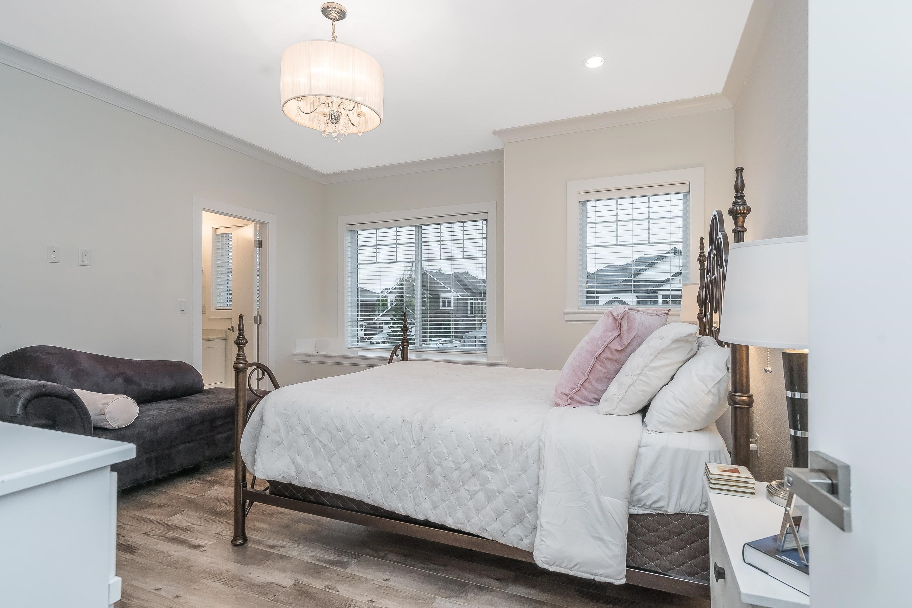 









32565


Salsbury

Avenue,
Mission,




BC
V4S 1M3

