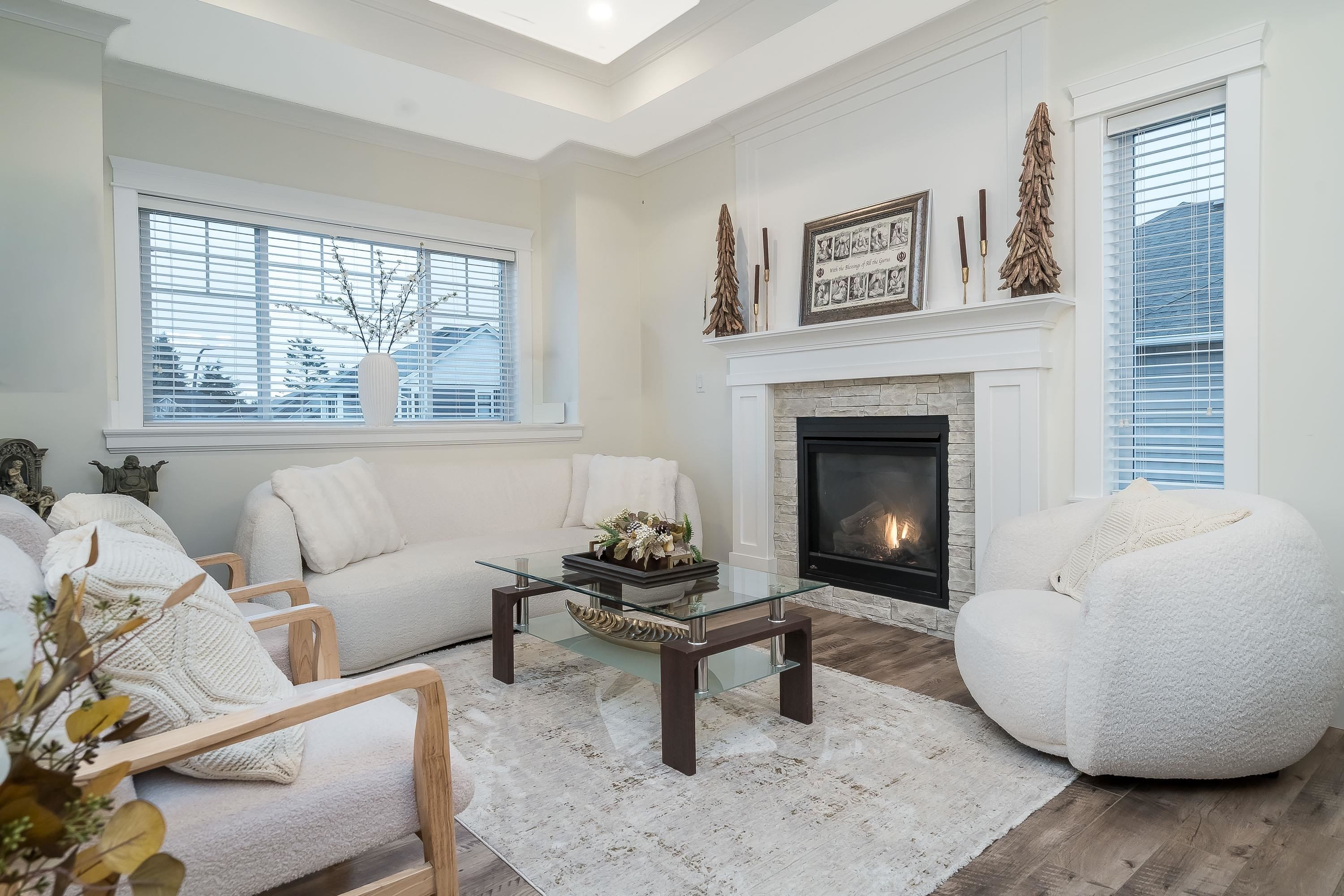 









32565


Salsbury

Avenue,
Mission,




BC
V4S 1M3

