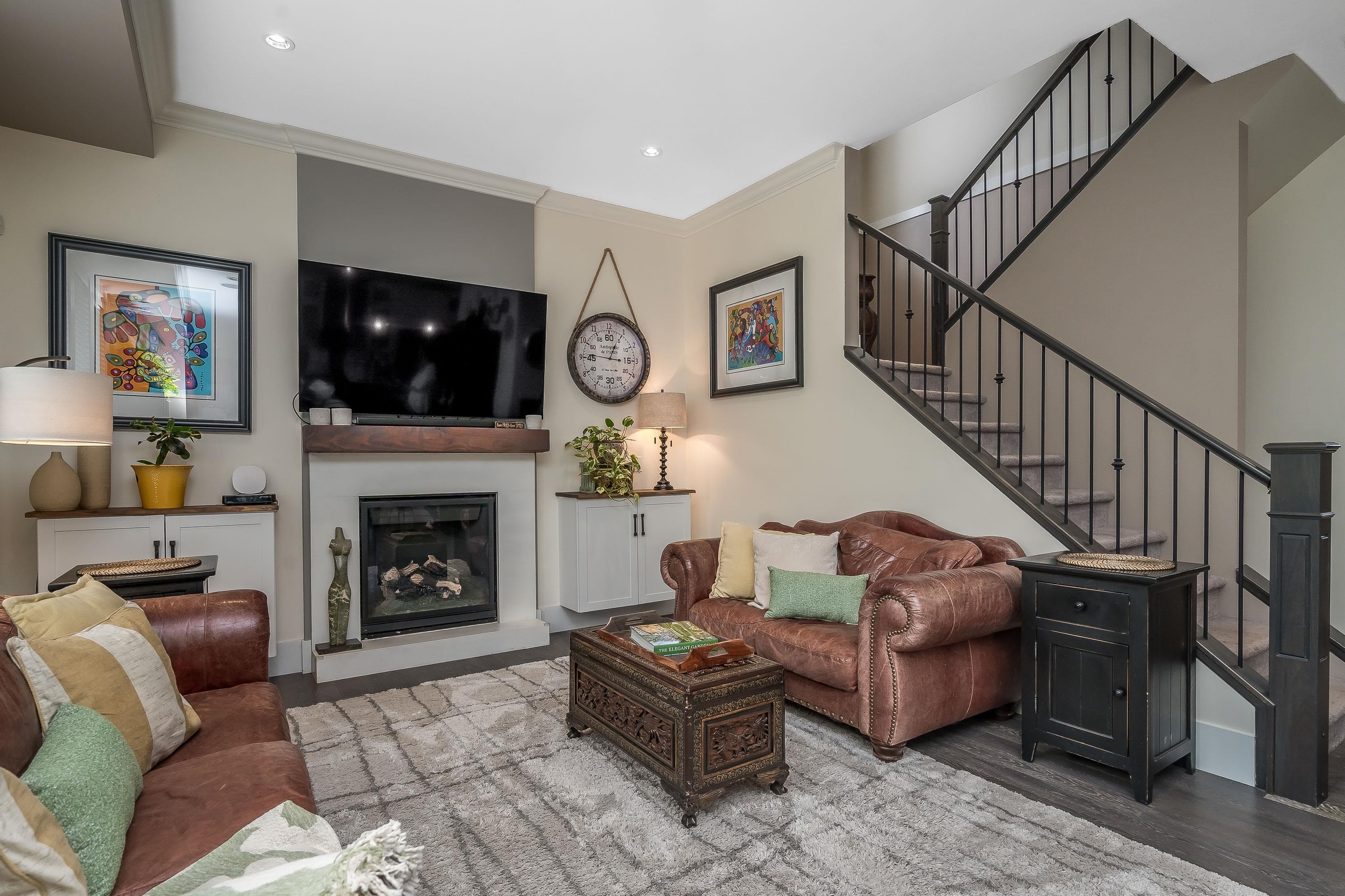 









4873


223b

Street,
Langley,




BC
V2Y 2X6

