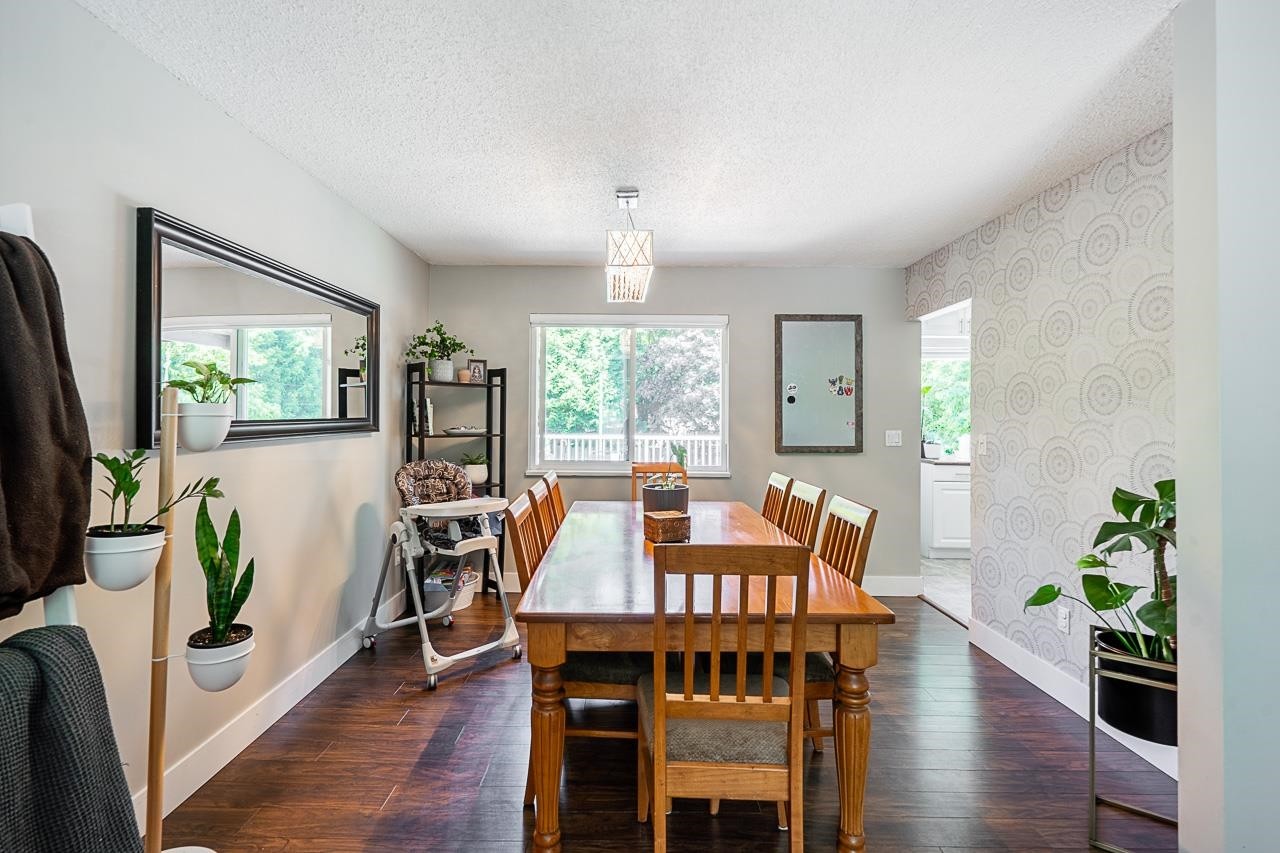









17223


61b

Avenue,
Surrey,




BC
V3S 5M7


