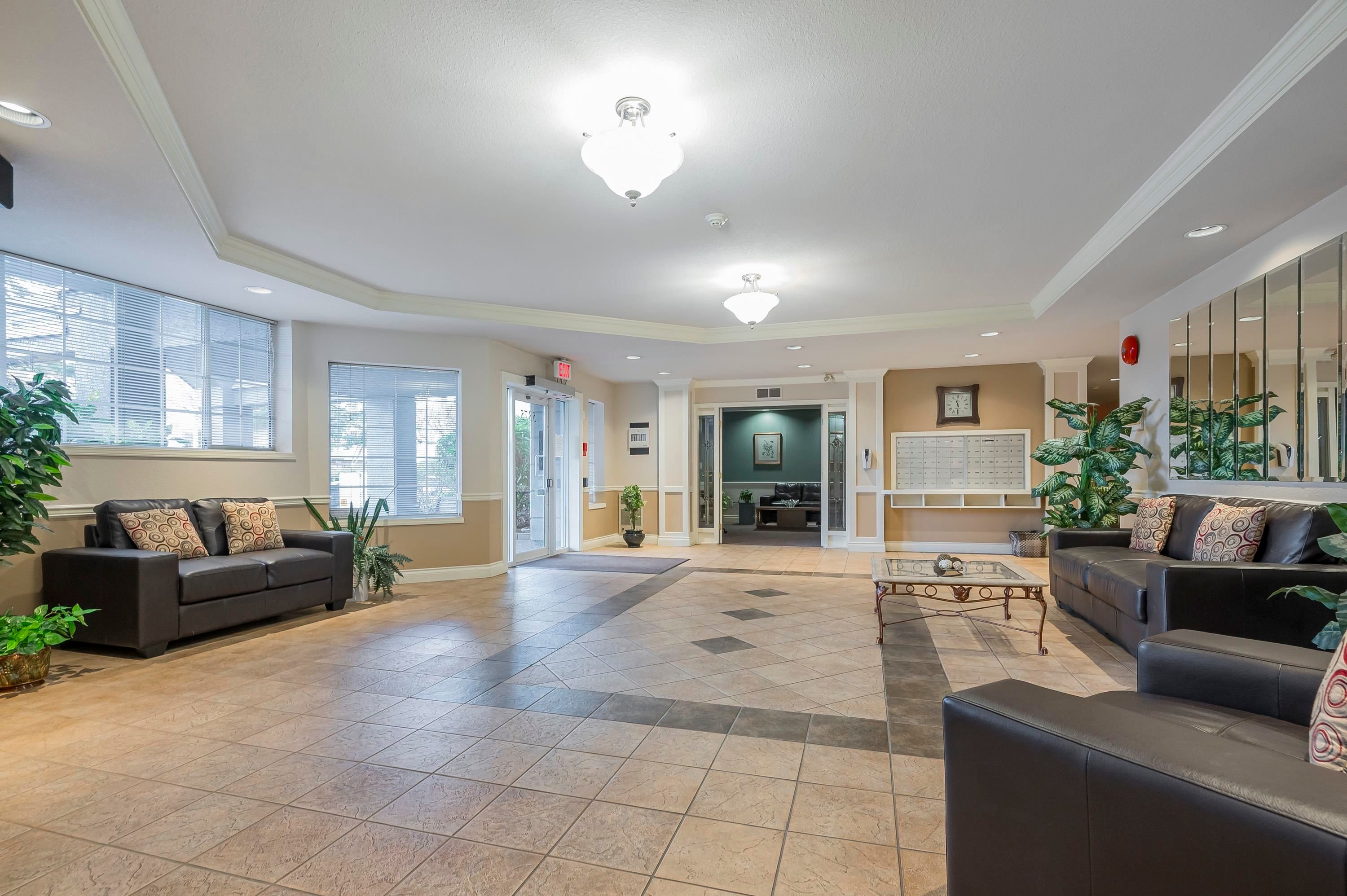 









5375


205

Street, 110,
Langley,




BC
V3A 7V7

