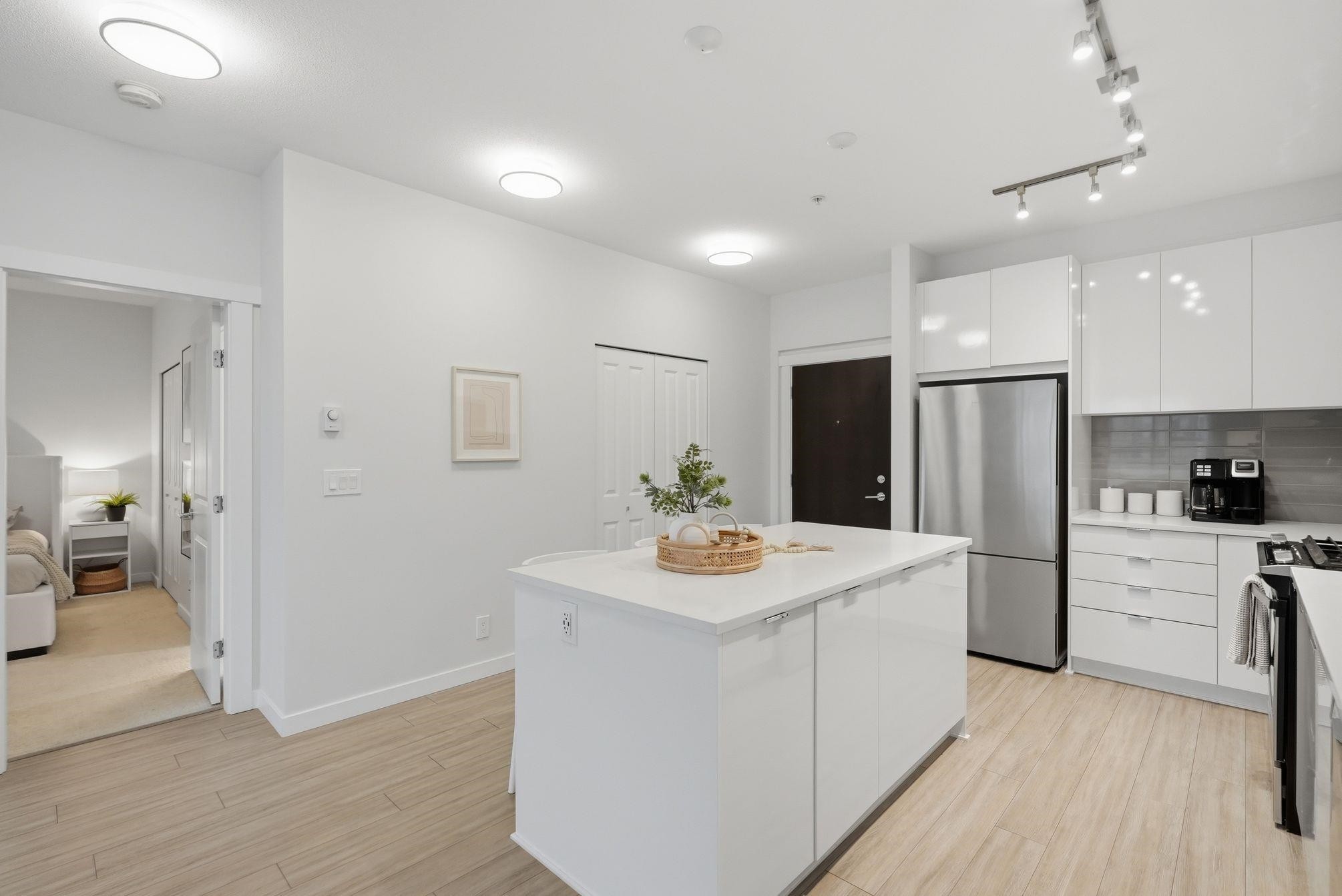 









8150


207

Street, A323,
Langley,




BC
V2Y 4J3

