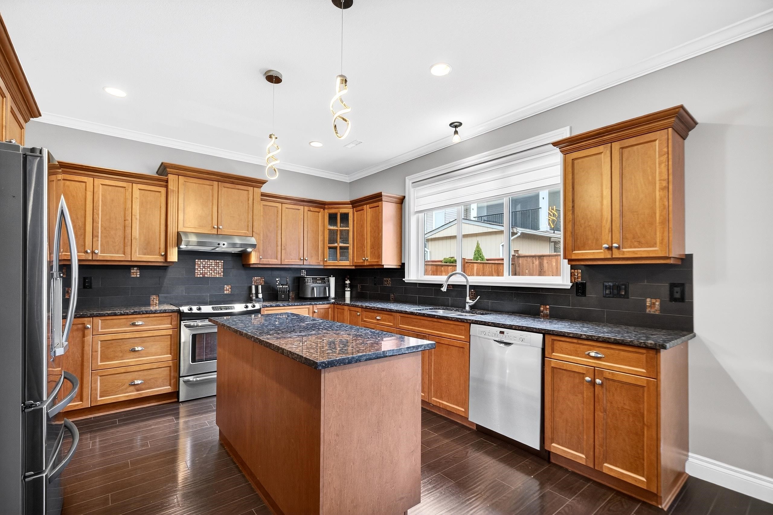 









8784


Nottman

Street,
Mission,




BC
V2V 0C1

