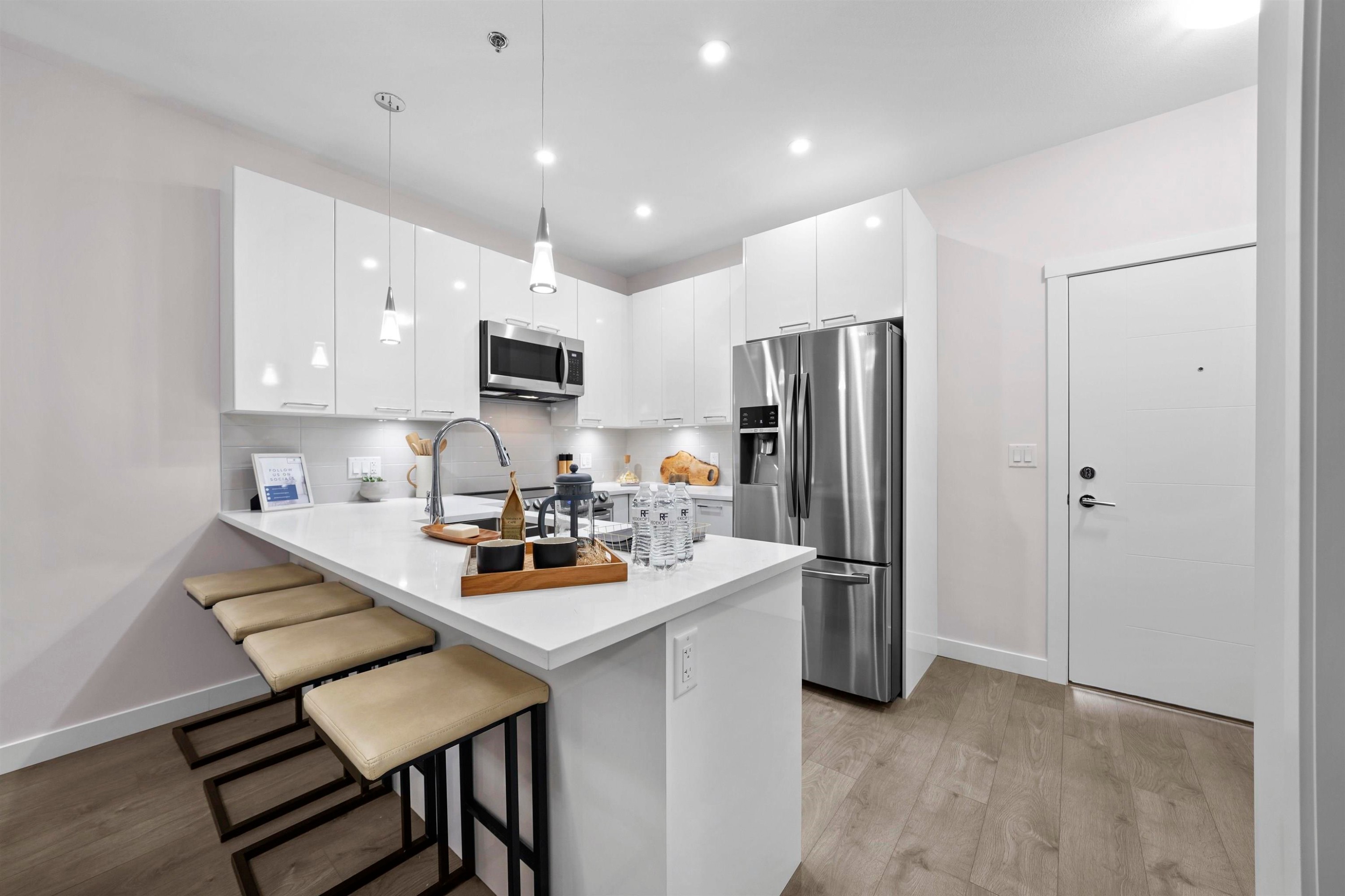 









7375


Horne

Street, 403,
Mission,




BC
V2V 1J9

