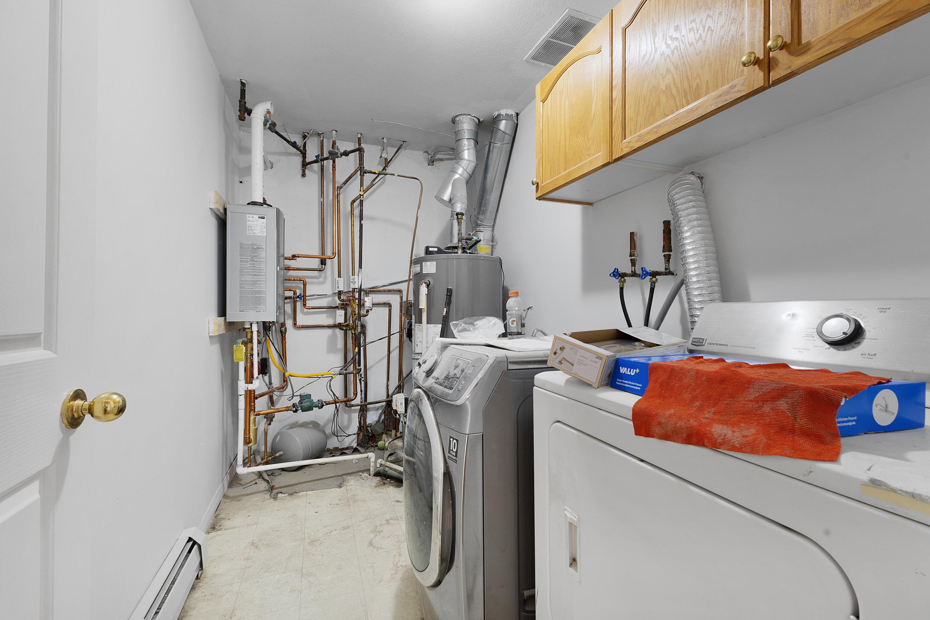 









15780


99a

Avenue,
Surrey,




BC
V4N 2V7

