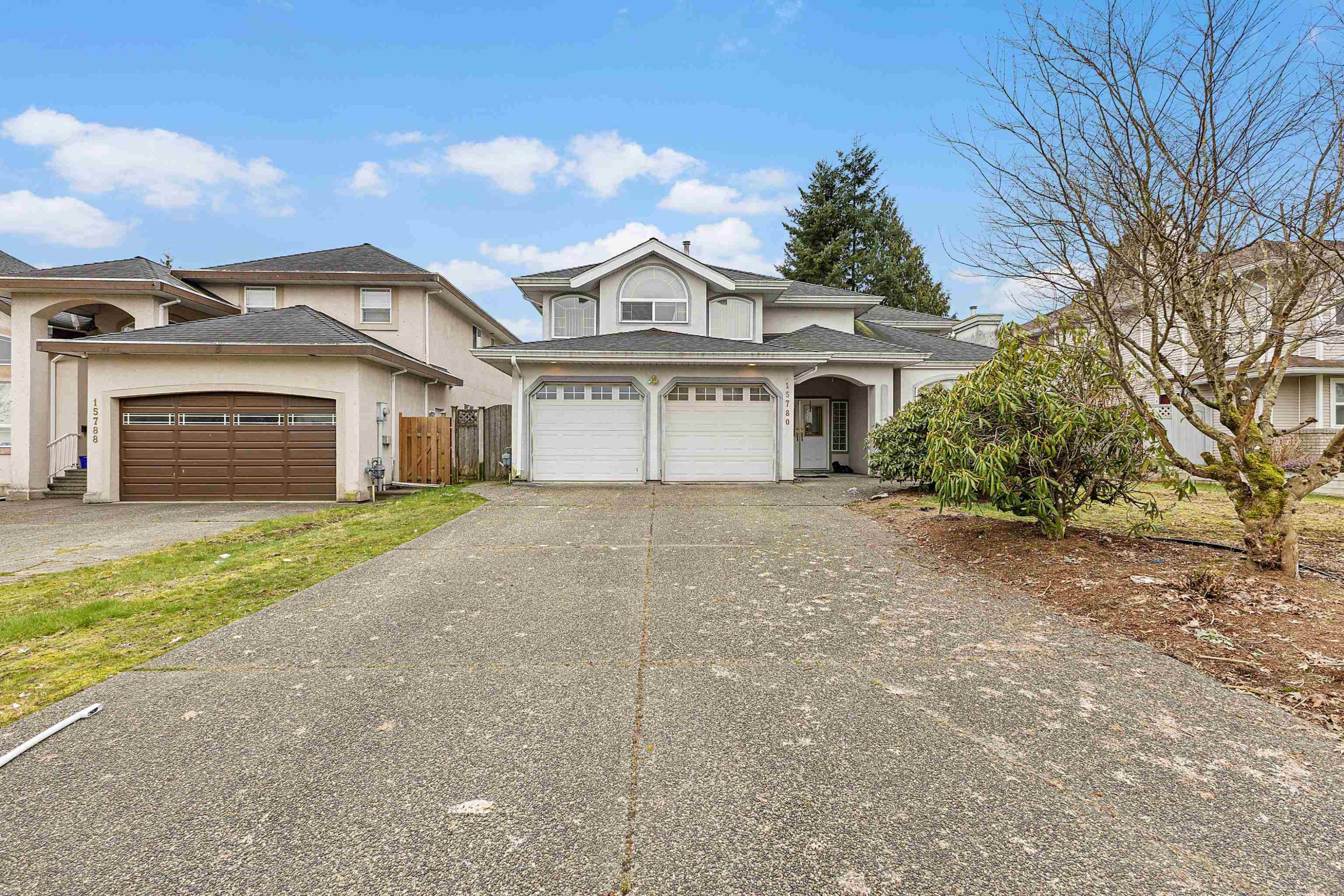 









15780


99a

Avenue,
Surrey,




BC
V4N 2V7

