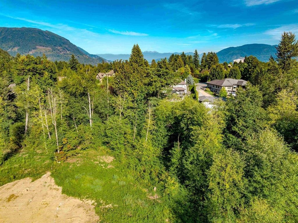 









8734


Hitch

Terrace,
Mission,







BC
V2V 6V4

