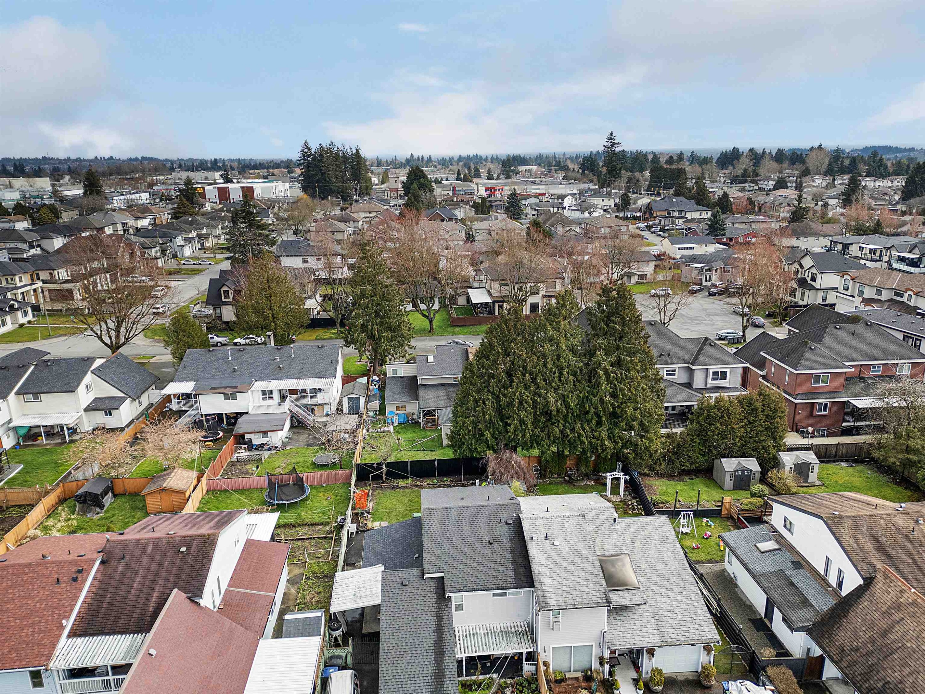 









7273


130

Street,
Surrey,




BC
V3W 4J8

