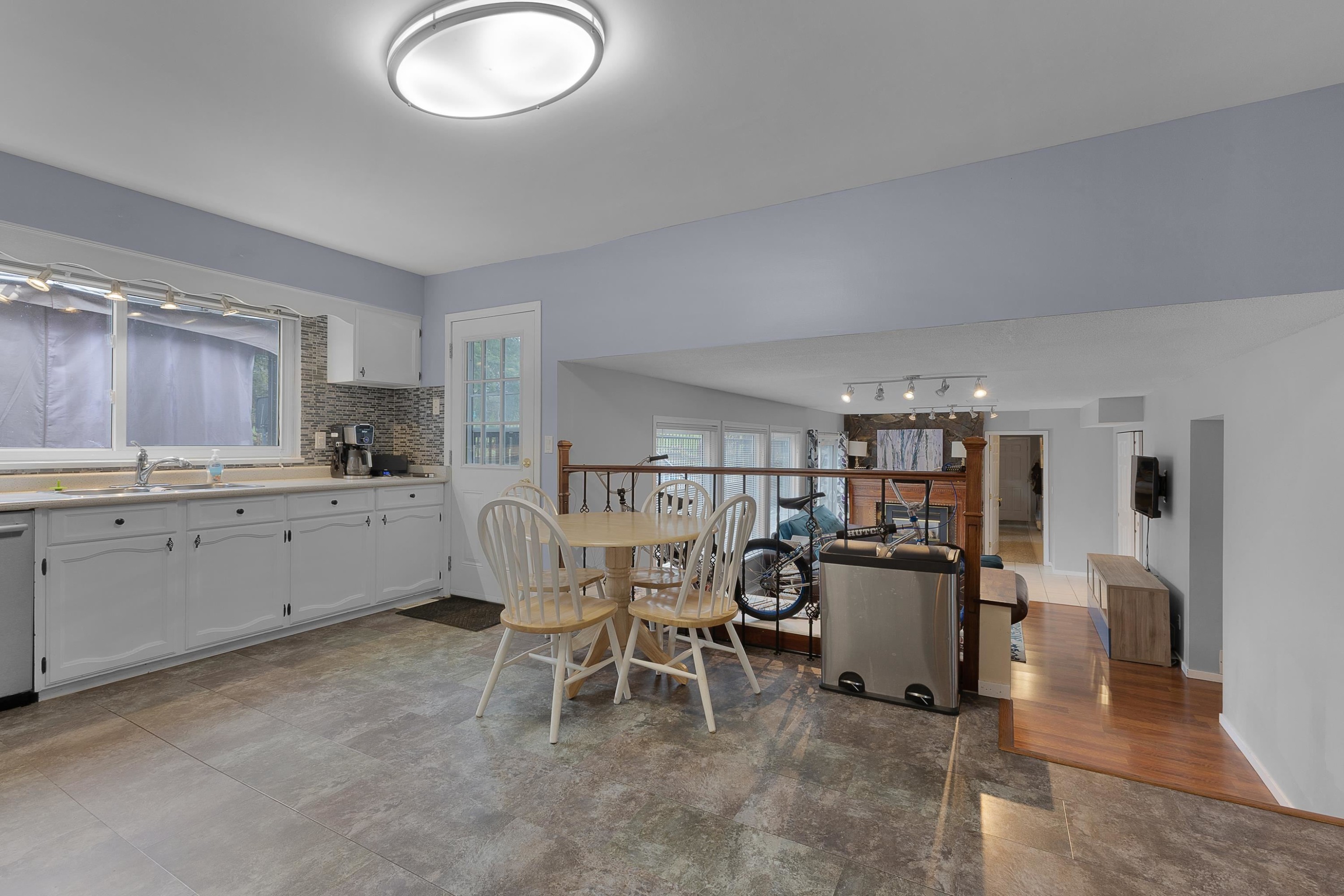 









7444


184

Street,
Surrey,




BC
V4N 3G5

