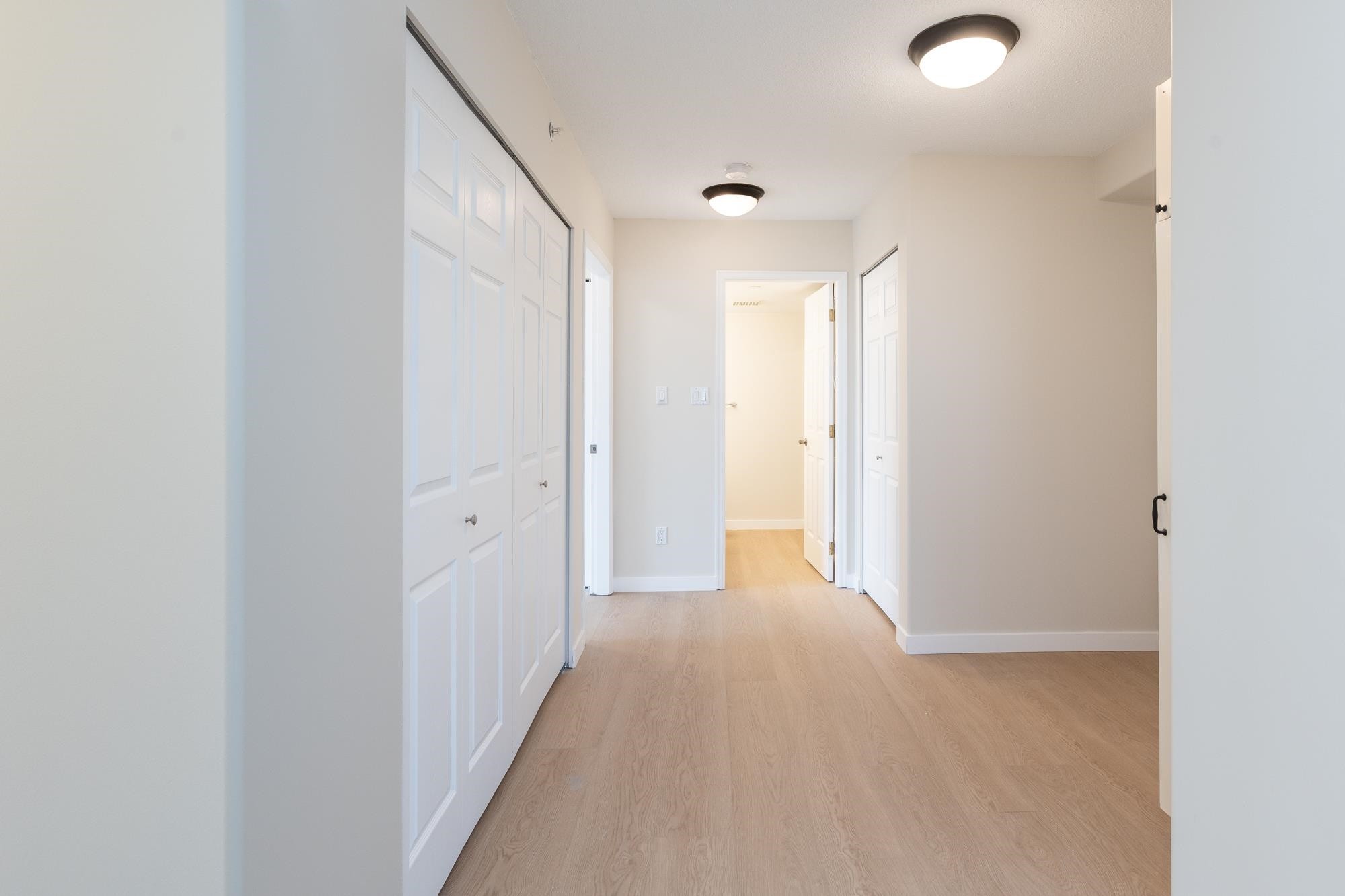 









13880


101

Avenue, 1504,
Surrey,




BC
V3T 5T1

