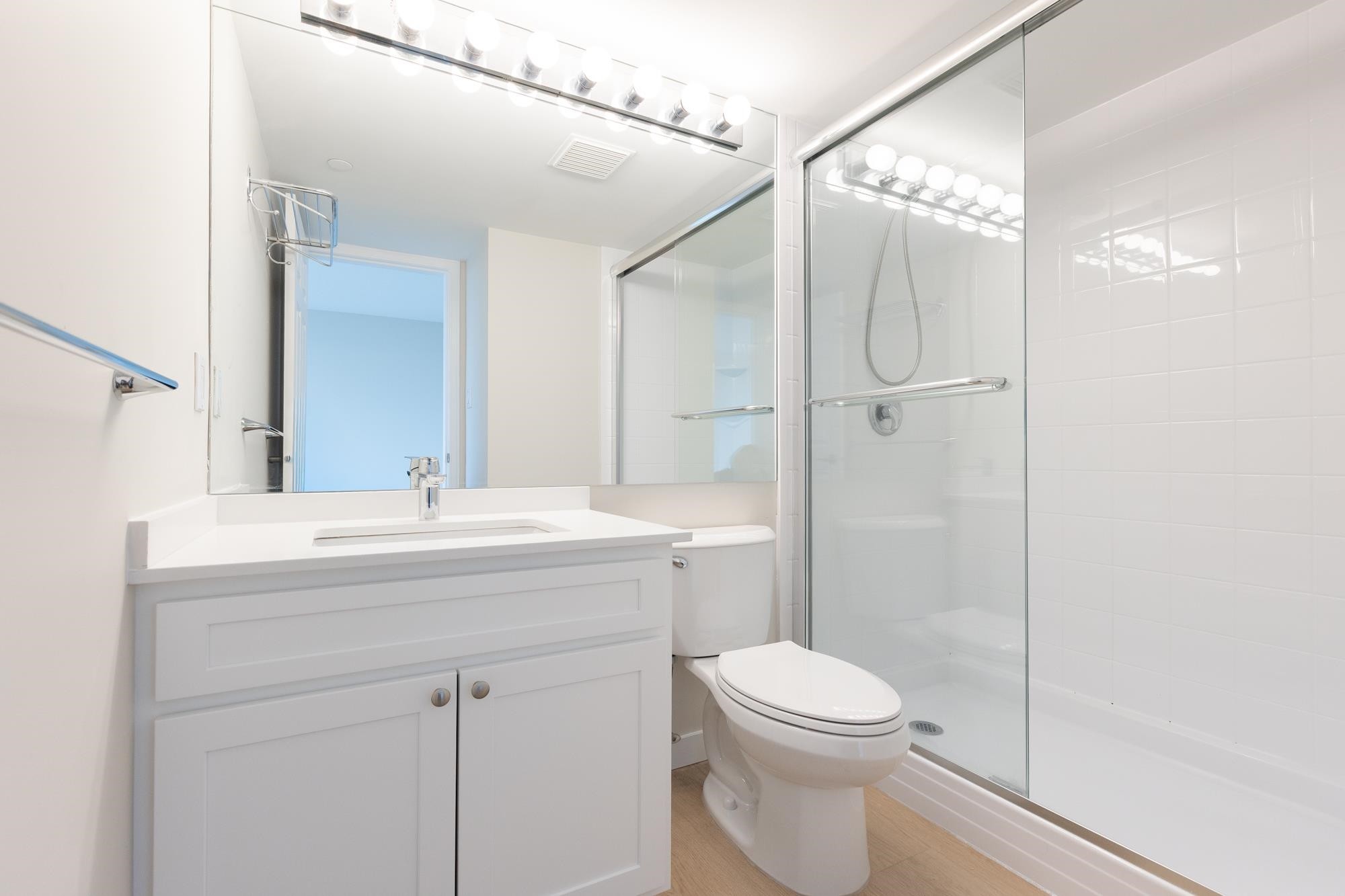 









13880


101

Avenue, 1504,
Surrey,




BC
V3T 5T1

