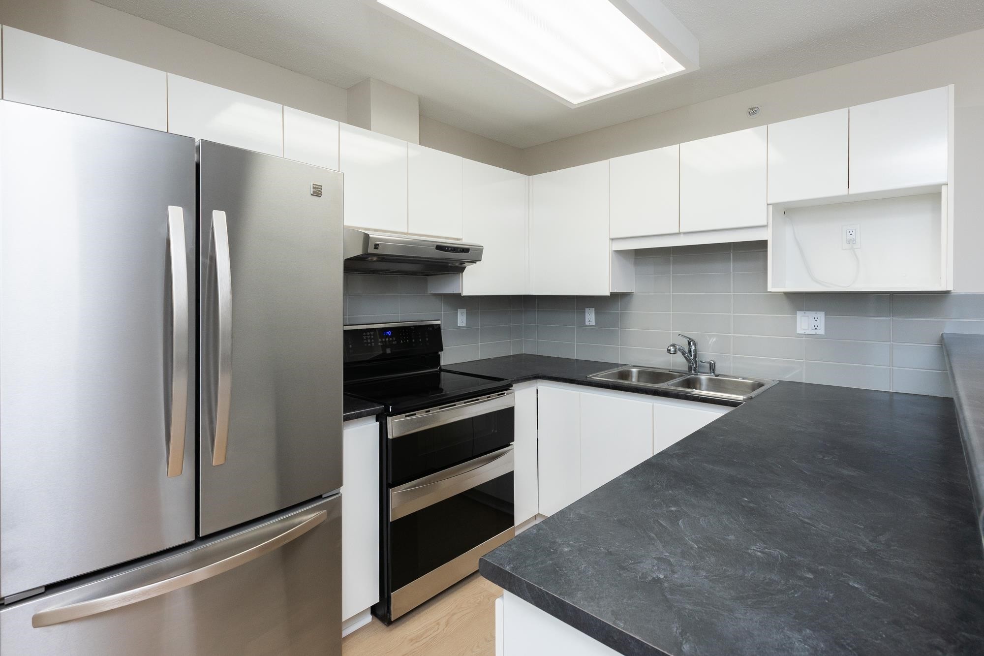 









13880


101

Avenue, 1504,
Surrey,




BC
V3T 5T1


