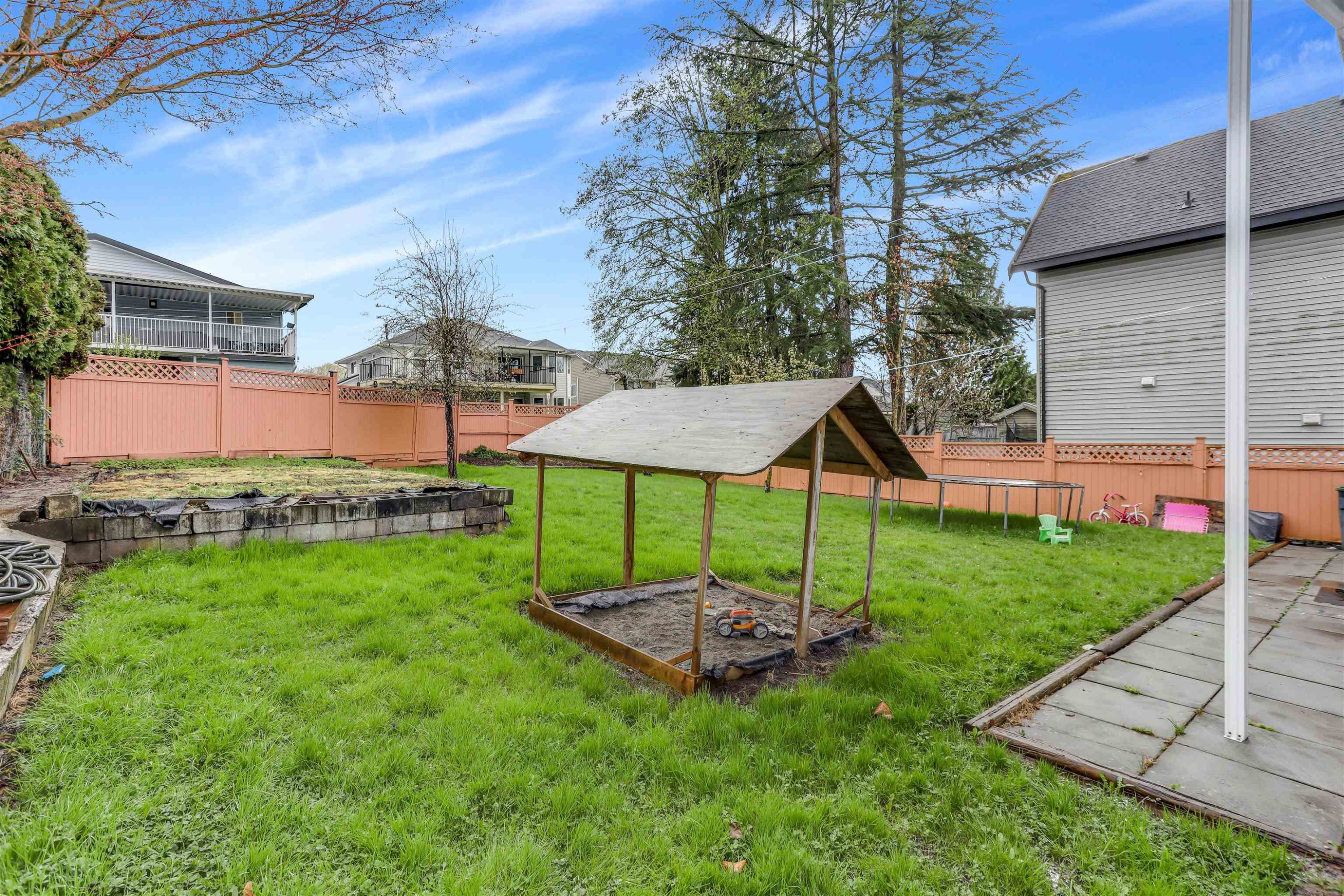 









8502


148

Street,
Surrey,




BC
V3S 3G4

