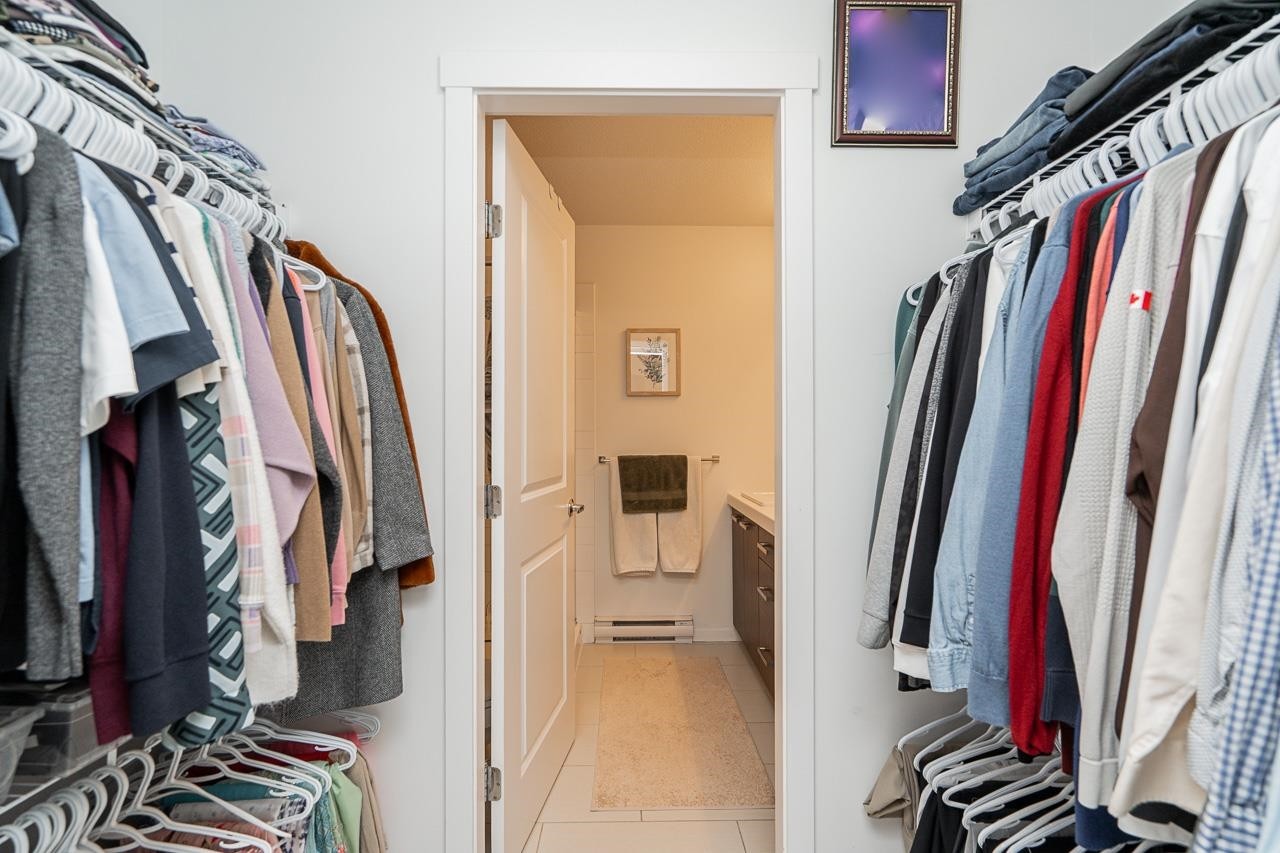 









14838


61

Avenue, 9,
Surrey,




BC
V3S 2P3

