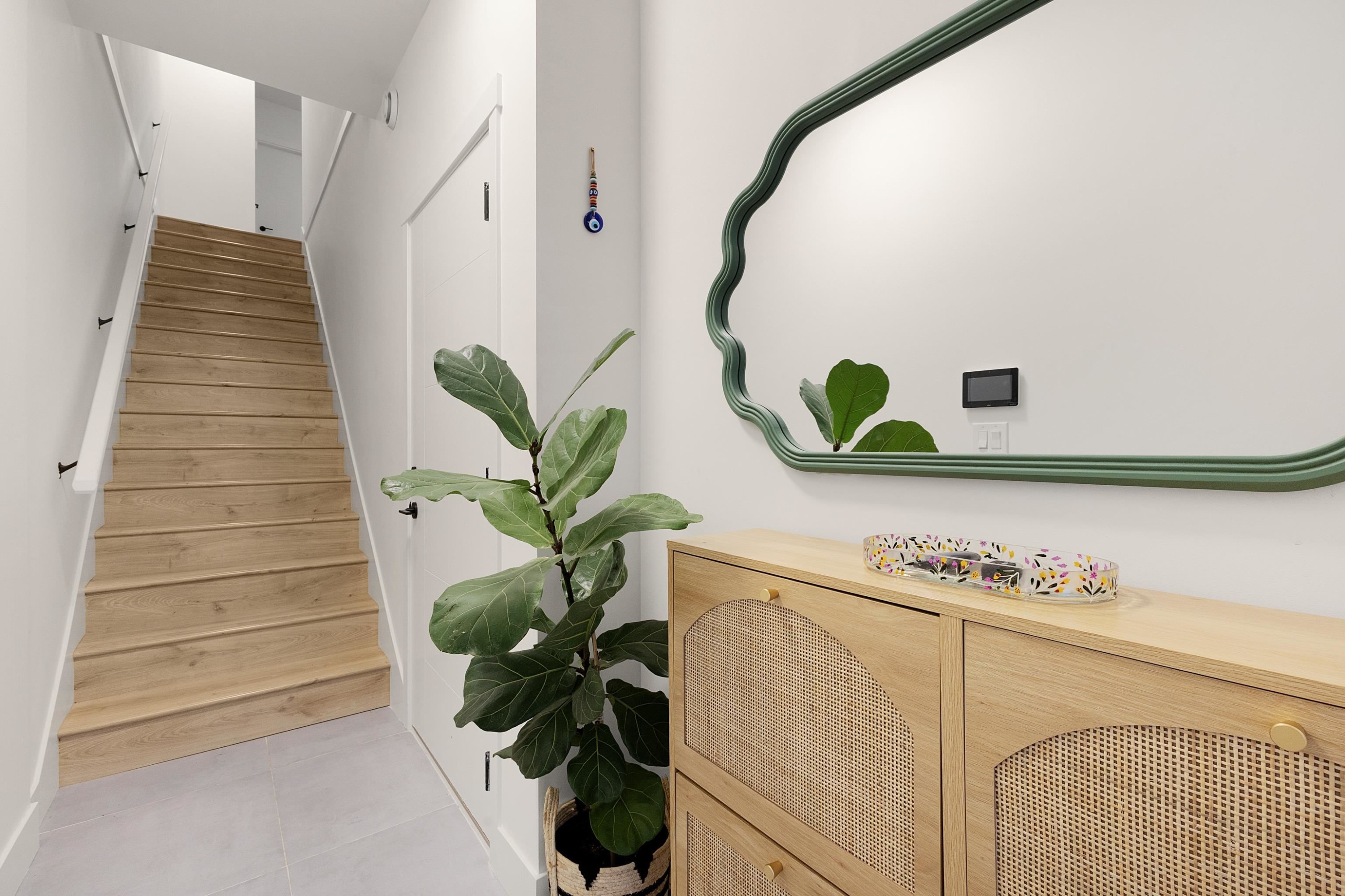 









8430


Nottman

Street, 16,
Mission,




BC
V2V 0L2

