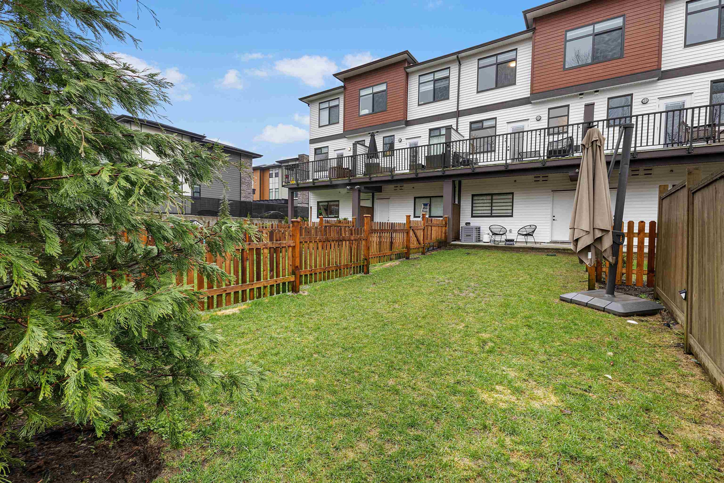 









8430


Nottman

Street, 16,
Mission,




BC
V2V 0L2

