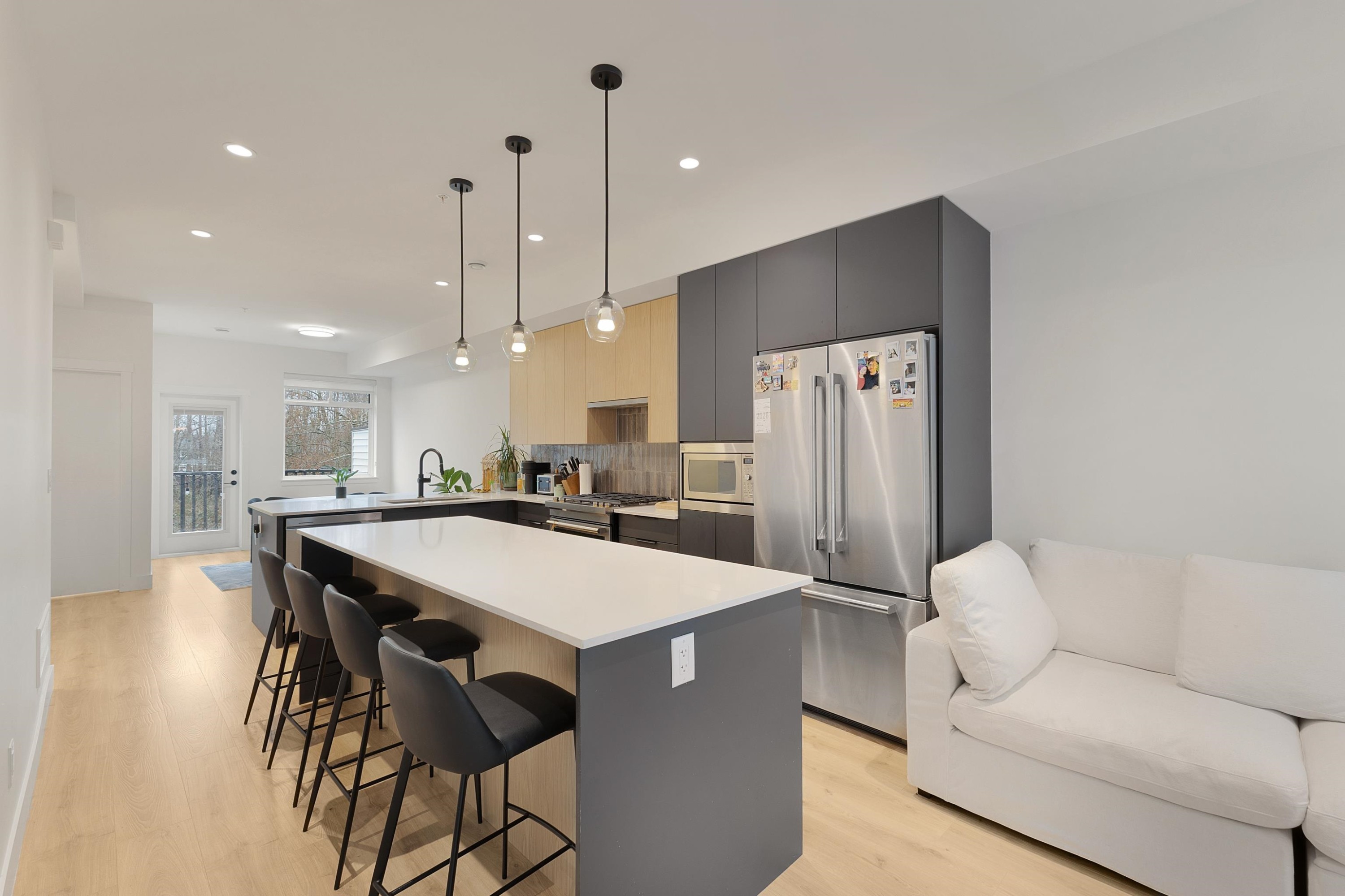 









8430


Nottman

Street, 16,
Mission,




BC
V2V 0L2

